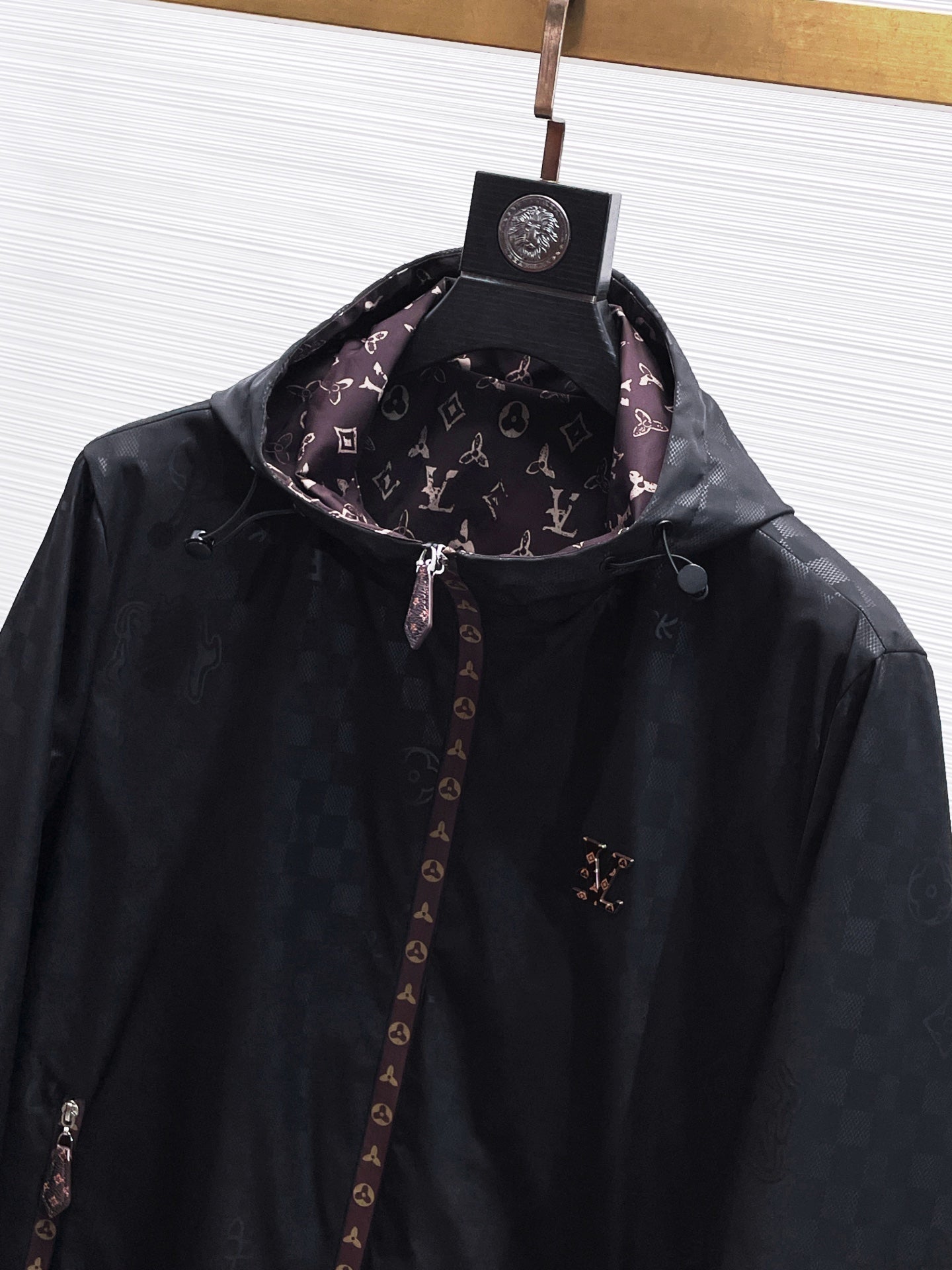 LOUIS VUITTON 2024 Fall Runway Jacket | Premium Memory Fabric M–3XL