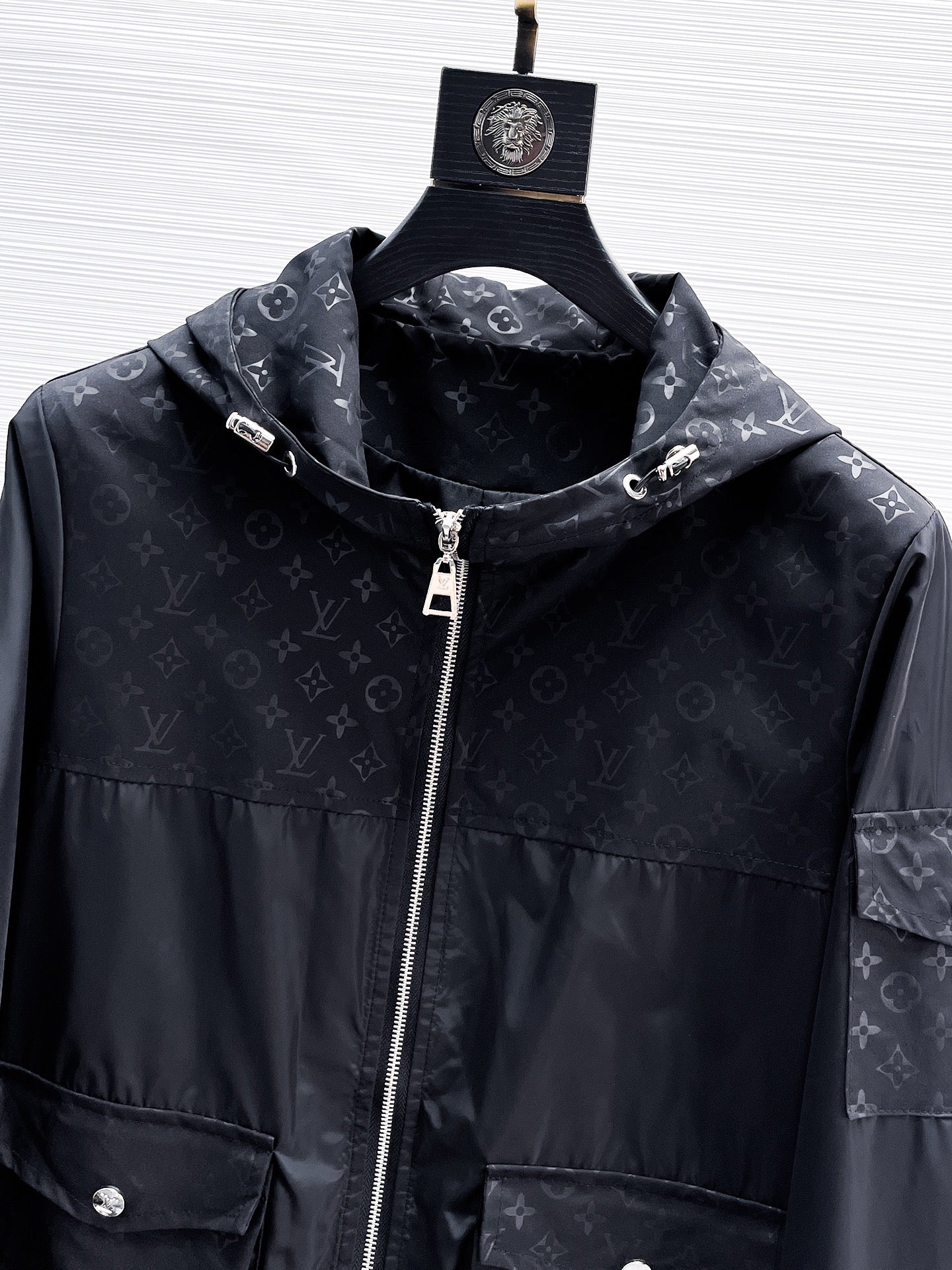 LOUIS VUITTON 2024 Fall Runway Jacket | Premium Memory Fabric M–3XL