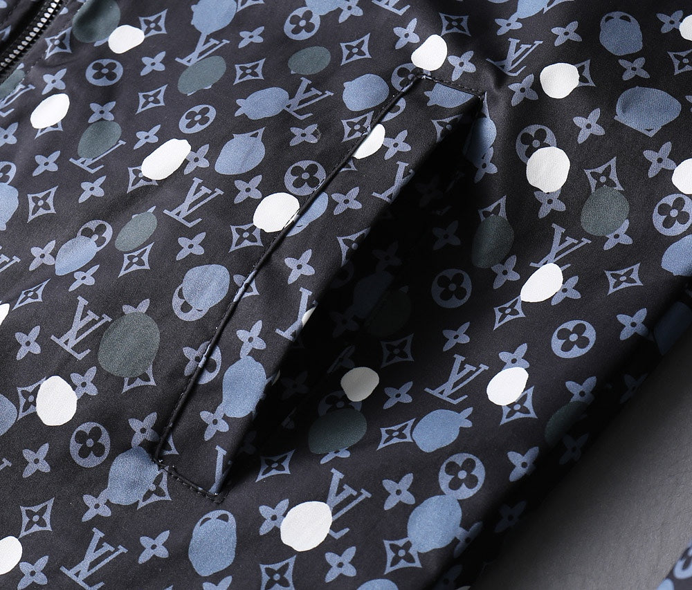 LOUIS VUITTON Autumn 2024 Men’s Jacket | Official Web Edition | Exclusive Tailored Fabric