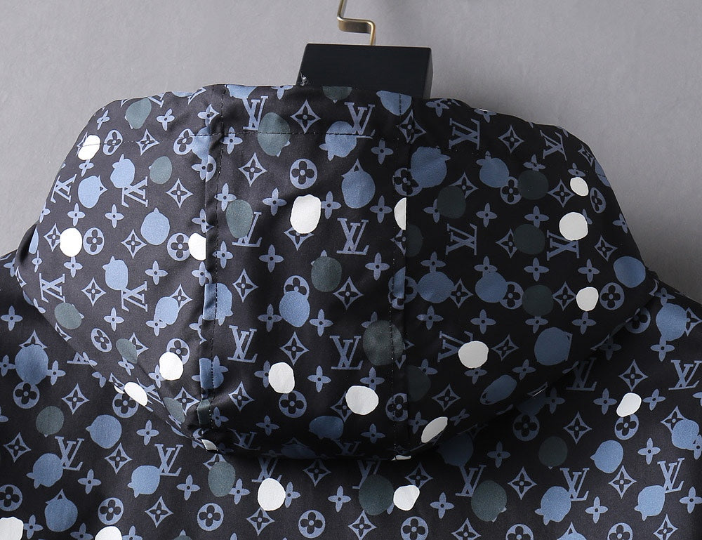 LOUIS VUITTON Autumn 2024 Men’s Jacket | Official Web Edition | Exclusive Tailored Fabric