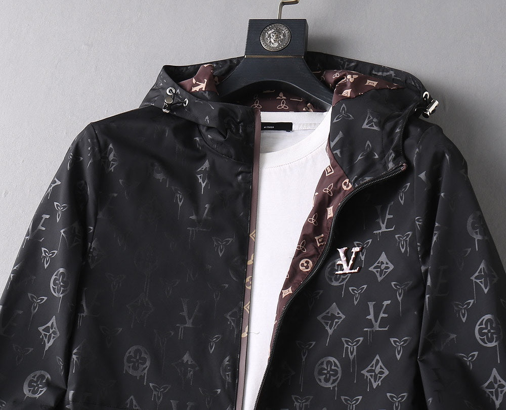 LOUIS VUITTON Autumn 2024 Men’s Jacket | Official Web Edition | Exclusive Tailored Fabric