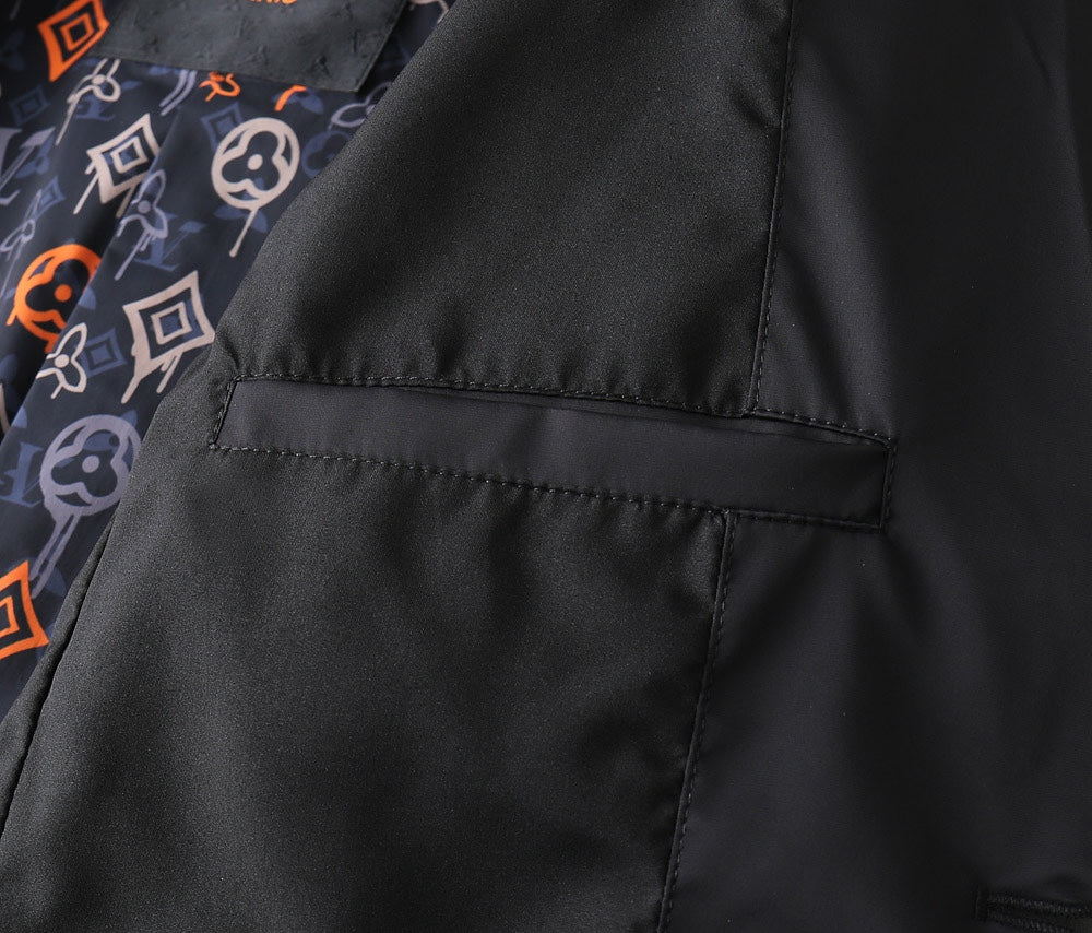 LOUIS VUITTON Autumn 2024 Men’s Jacket | Official Web Edition | Exclusive Tailored Fabric