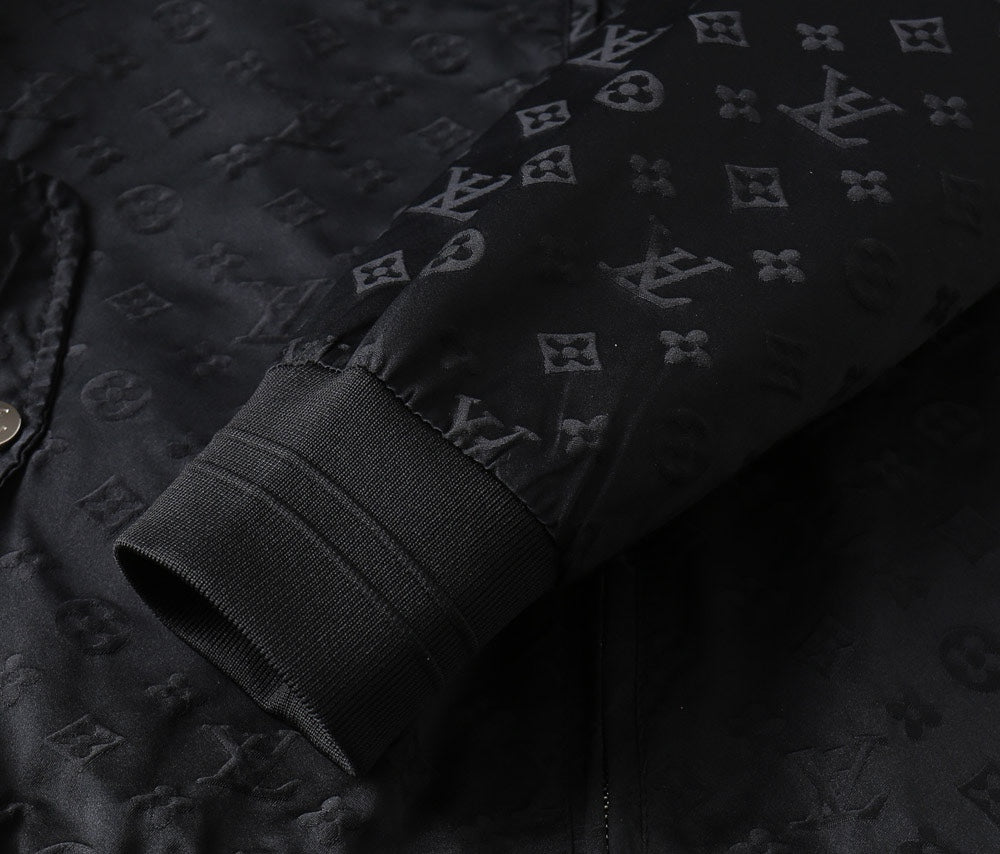 LOUIS VUITTON Autumn 2024 Men’s Jacket | Official Web Edition | Exclusive Tailored Fabric