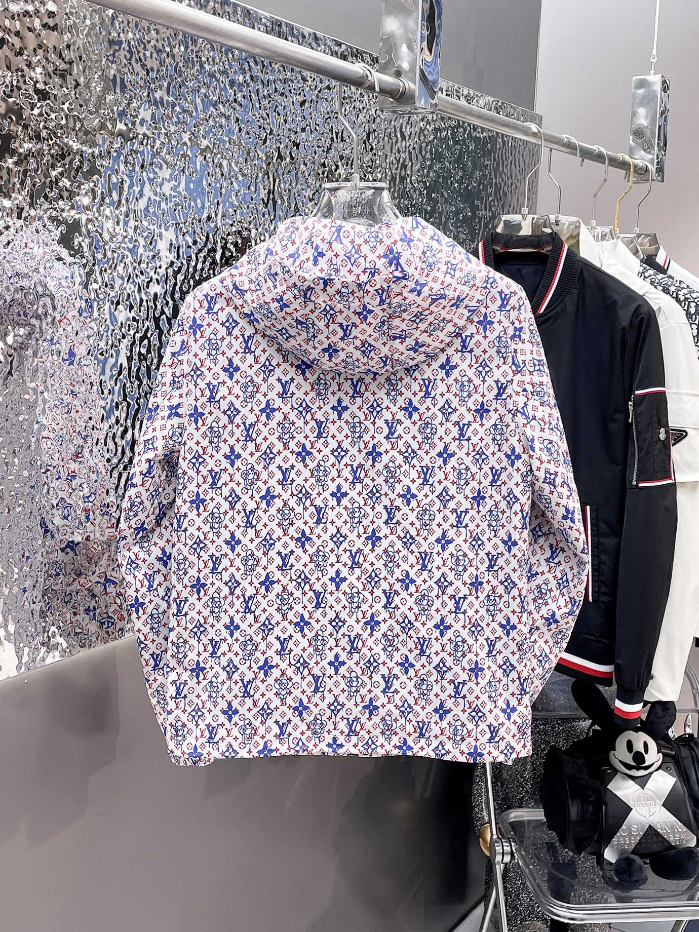 LOUIS VUITTON Autumn/Winter 2024 Men’s Jacket | Official Web Edition | Authentic Triple Label