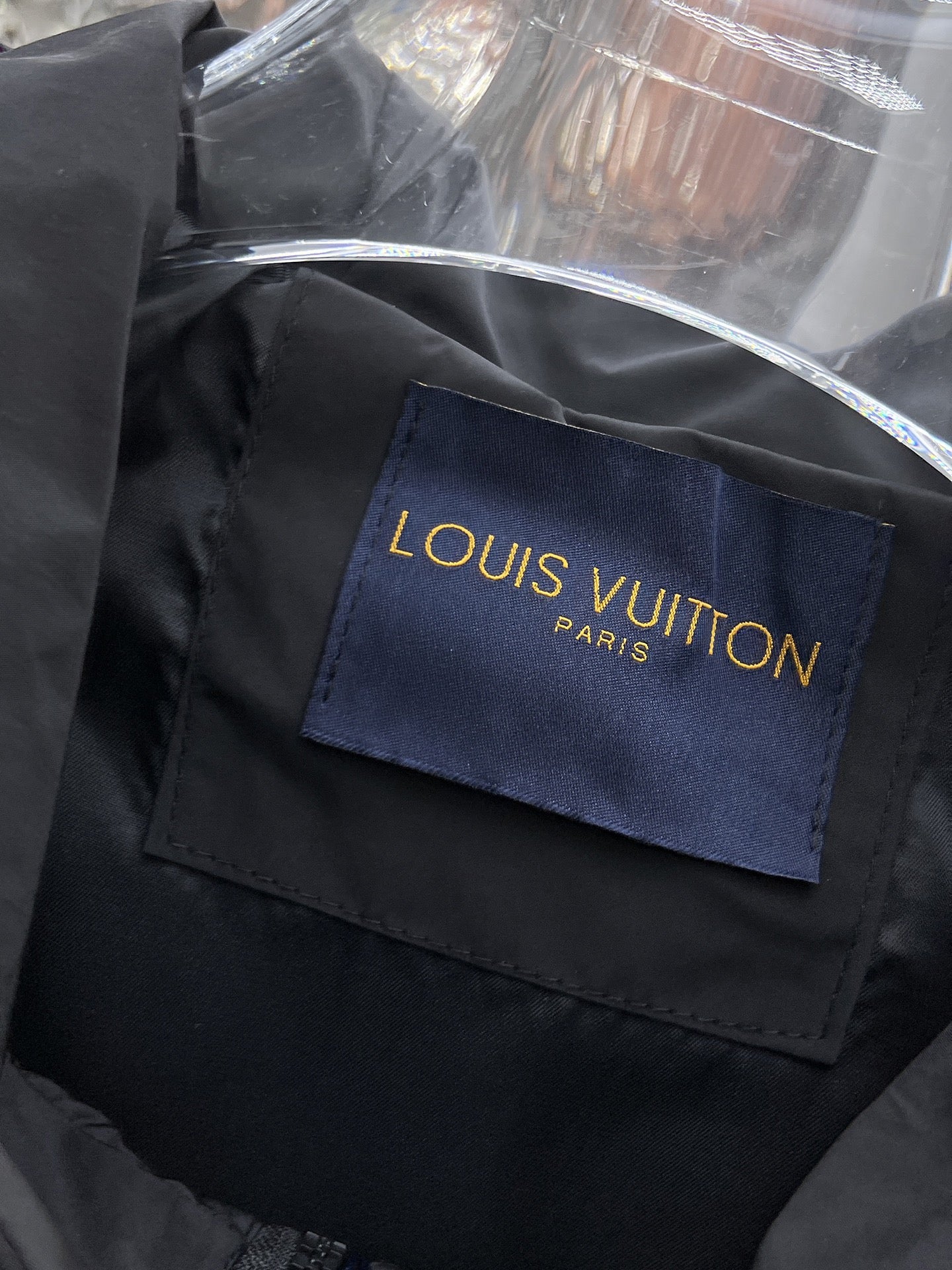 LOUIS VUITTON Autumn/Winter 2024 Men’s Jacket | Official Web Edition | Authentic Triple Label