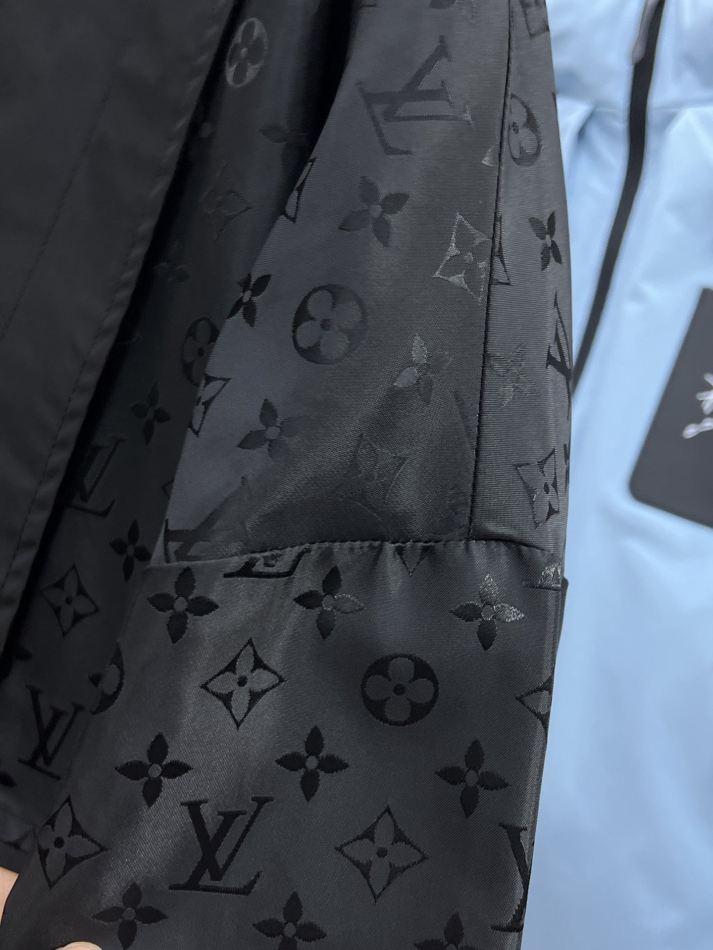 LOUIS VUITTON Autumn/Winter 2024 Men’s Jacket | Official Web Edition | Authentic Triple Label