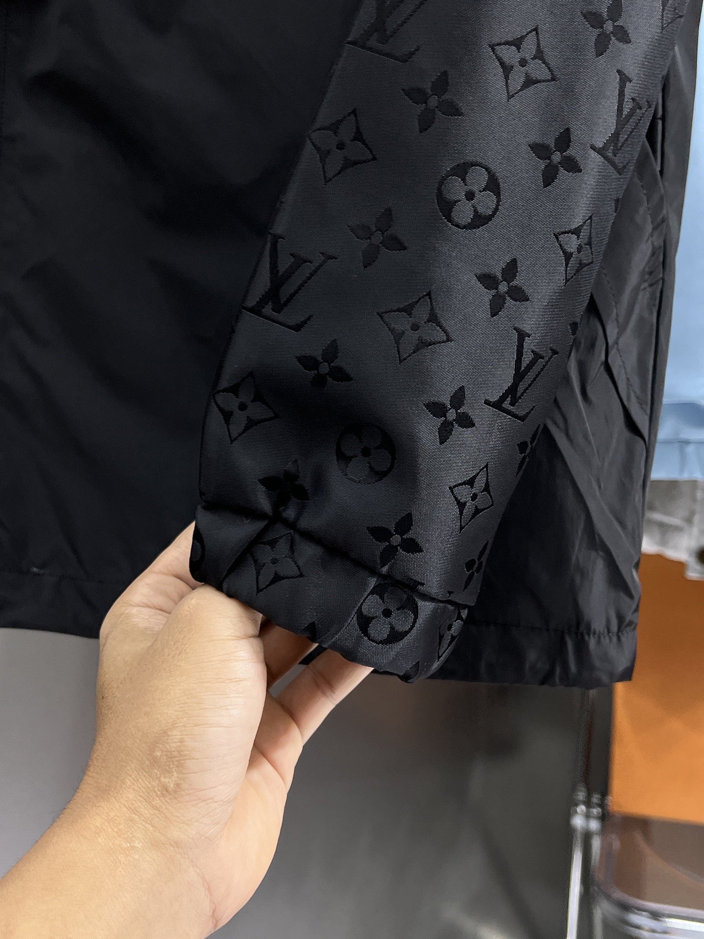 LOUIS VUITTON Autumn/Winter 2024 Men’s Jacket | Official Web Edition | Authentic Triple Label