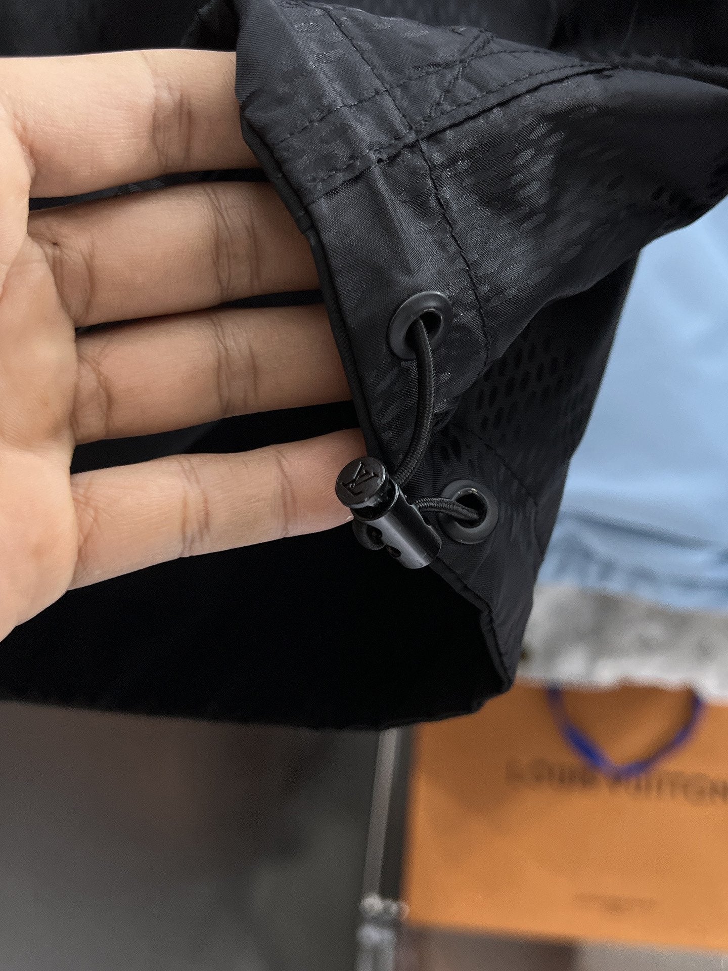 LOUIS VUITTON Autumn/Winter 2024 Men’s Jacket | Official Web Edition | Authentic Triple Label