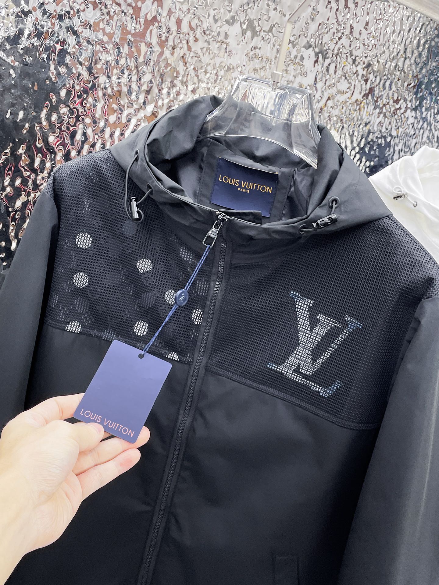 LOUIS VUITTON Autumn/Winter 2024 Men’s Jacket | Official Web Edition | Authentic Triple Label