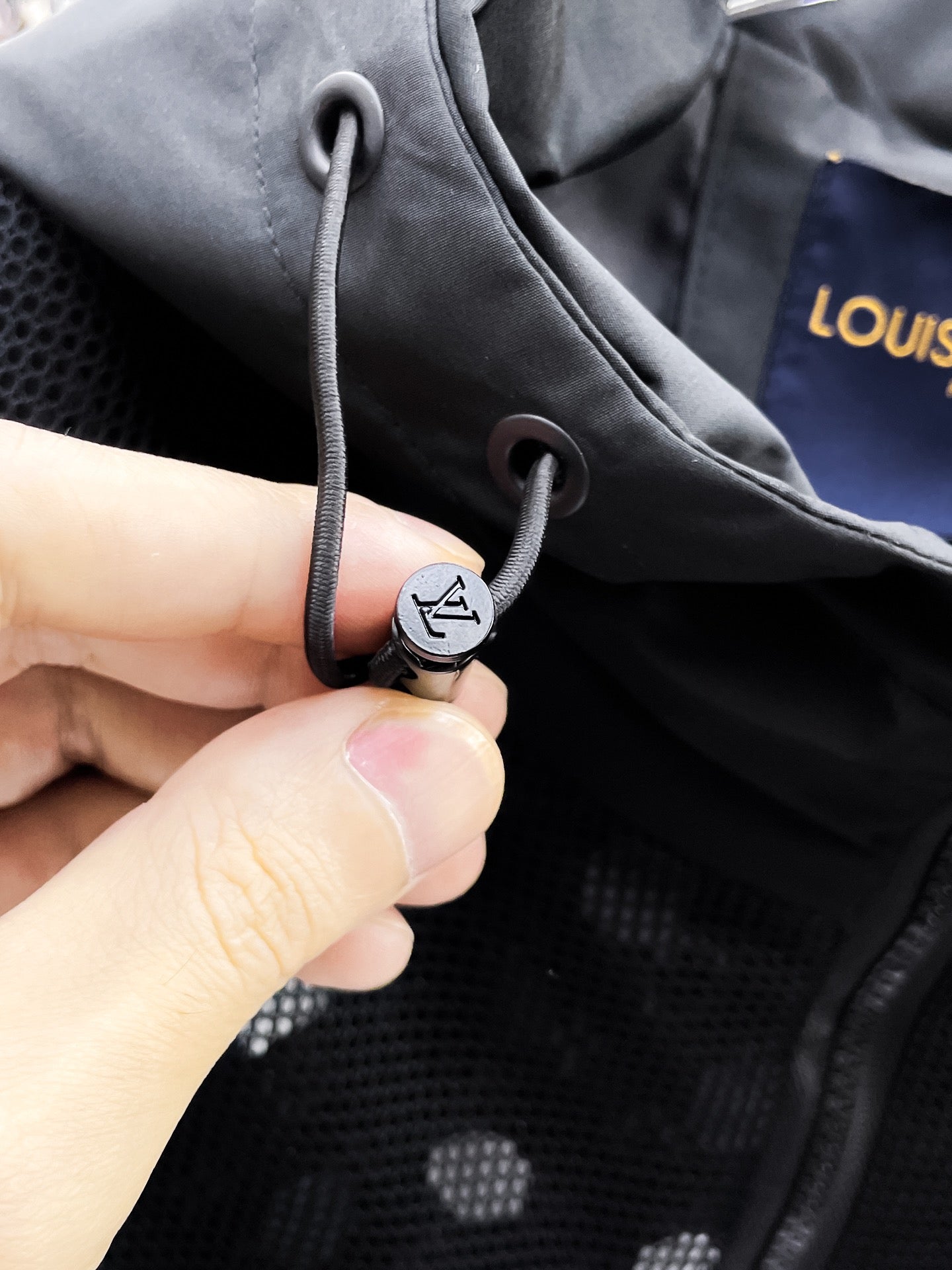 LOUIS VUITTON Autumn/Winter 2024 Men’s Jacket | Official Web Edition | Authentic Triple Label