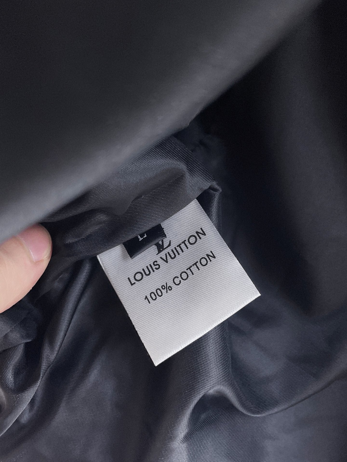 LOUIS VUITTON Autumn/Winter 2024 Men’s Jacket | Official Web Edition | Authentic Triple Label