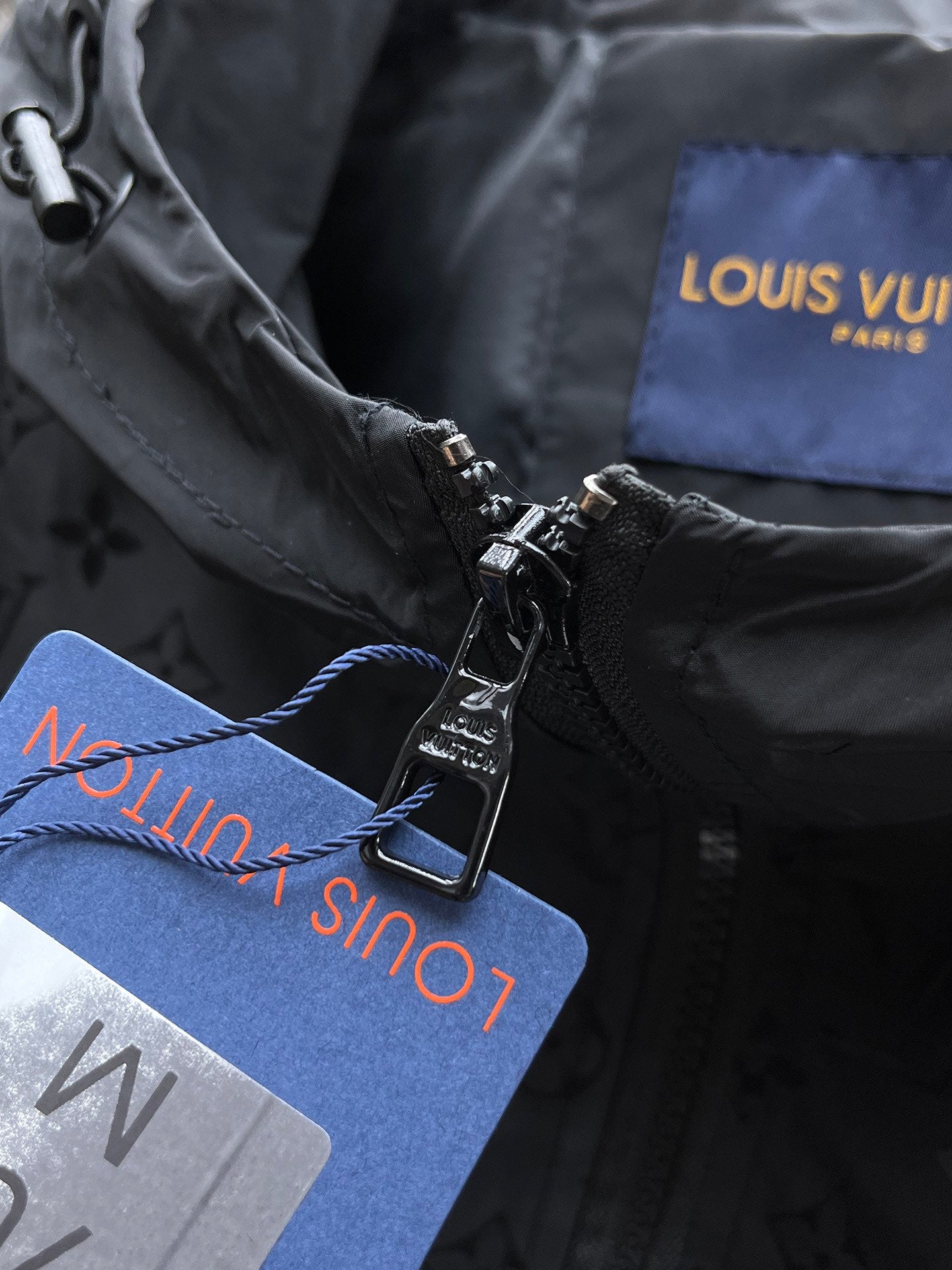 LOUIS VUITTON Autumn/Winter 2024 Men’s Jacket | Official Web Edition | Authentic Triple Label