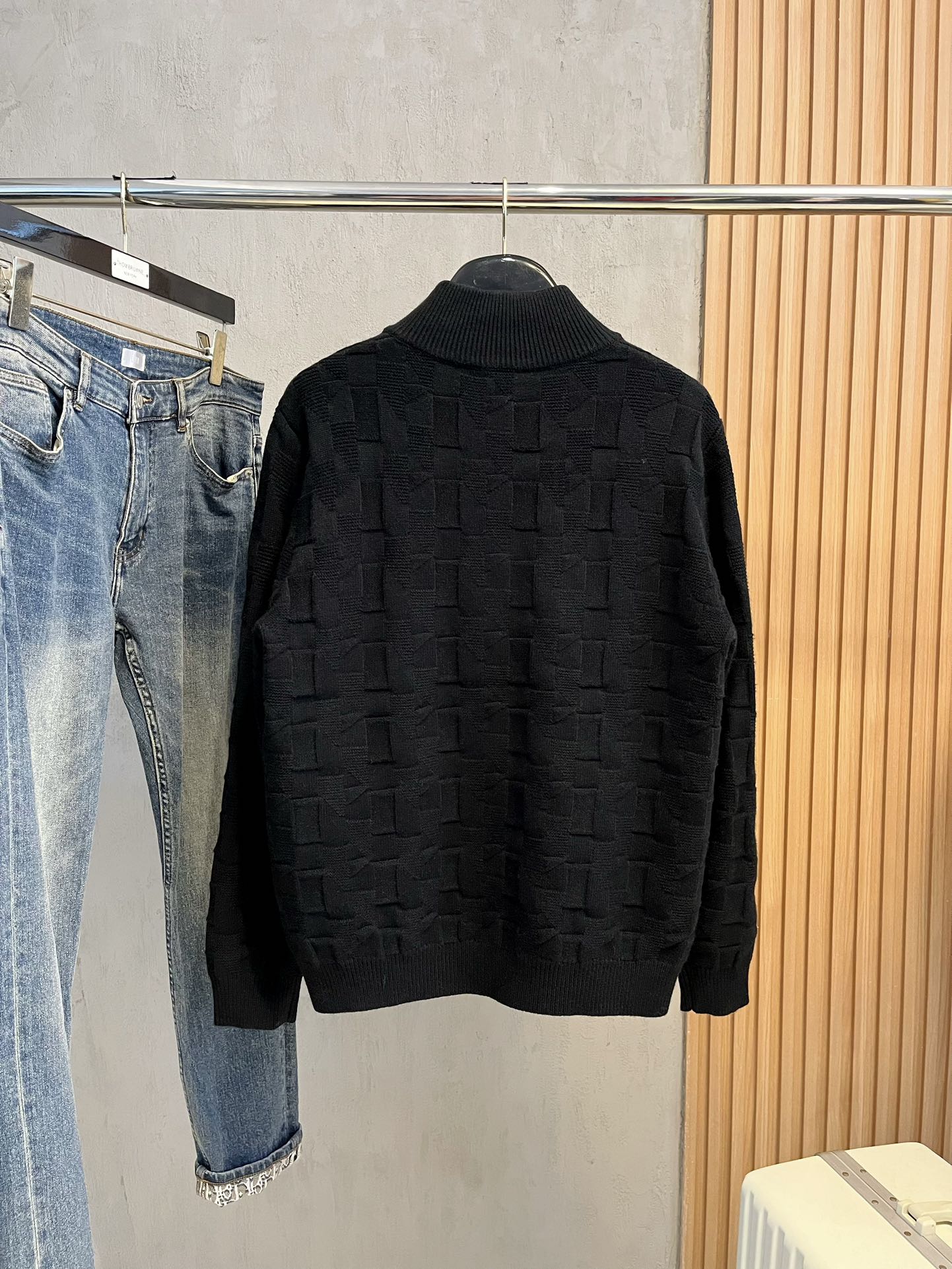 LV Men’s 2024 Fall/Winter Wool Jacket – Premium Soft Wool, Tailored Fit, Luxury Essential