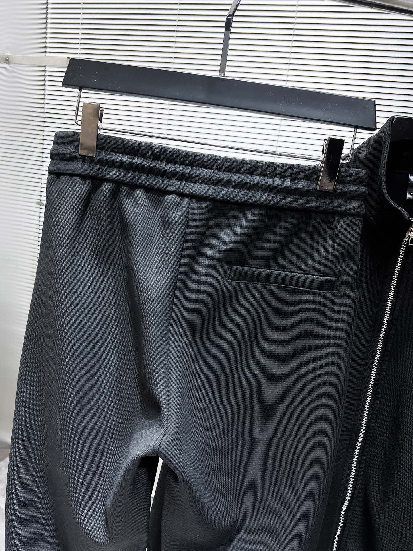 LV Men’s 2024SS Logo Tracksuit – Custom Exclusive Fabric, Zip Jacket & Joggers, Luxury Casualwear