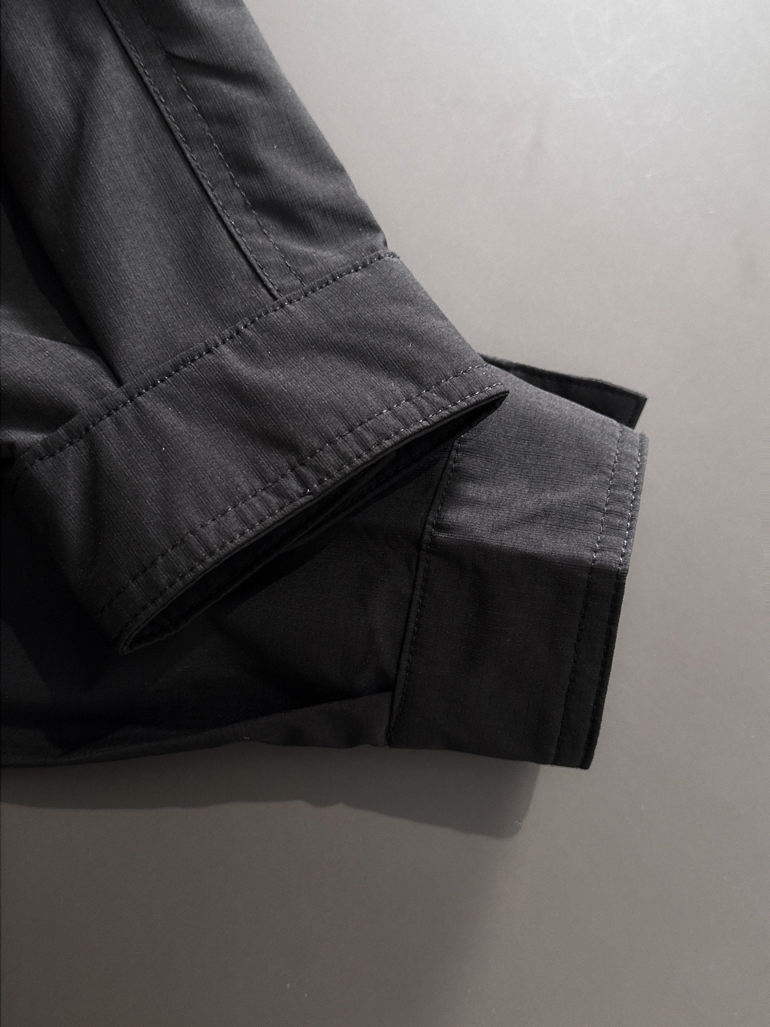 LV 2024 Fall/Winter Collar Trench Jacket | Lightweight Nylon Urban Luxury Unisex Outerwear
