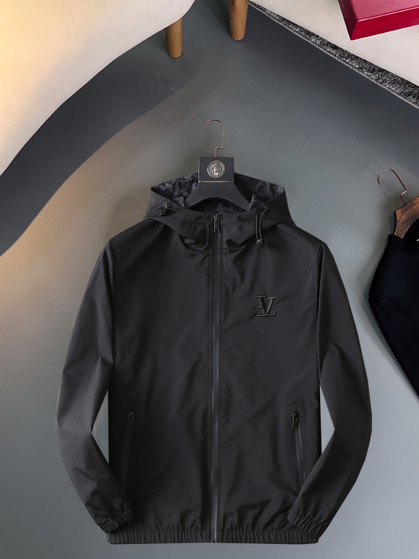 LOUIS VUITTON Men’s Jacket 2024 Autumn Collection｜Premium Boutique Edition with Authentic Details