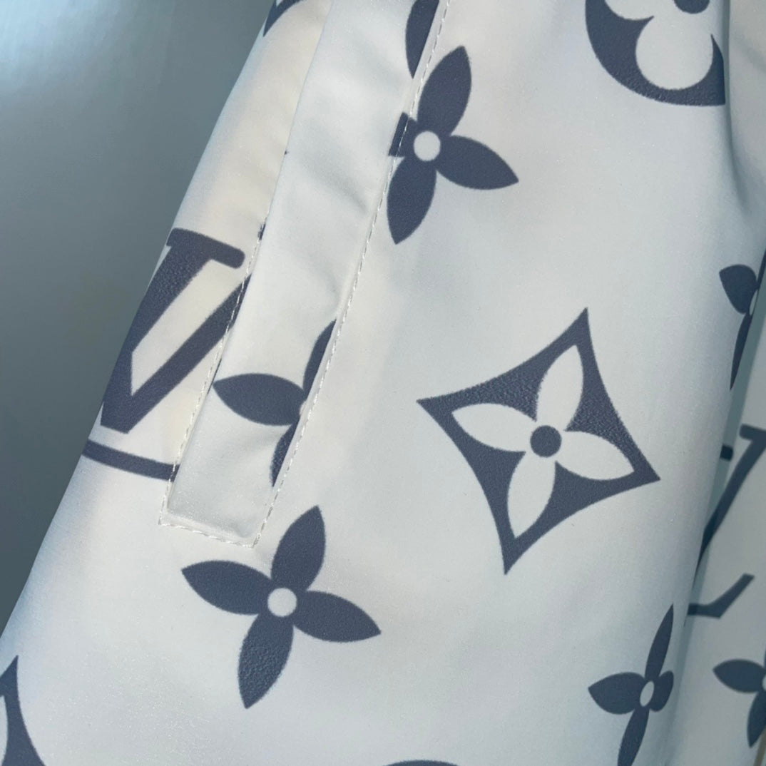 Louis Vuitton 2024 SS Men's Shorts | Fashion Beach Pants | Premium Digital Print | Quick-Dry Nylon | M–3XL