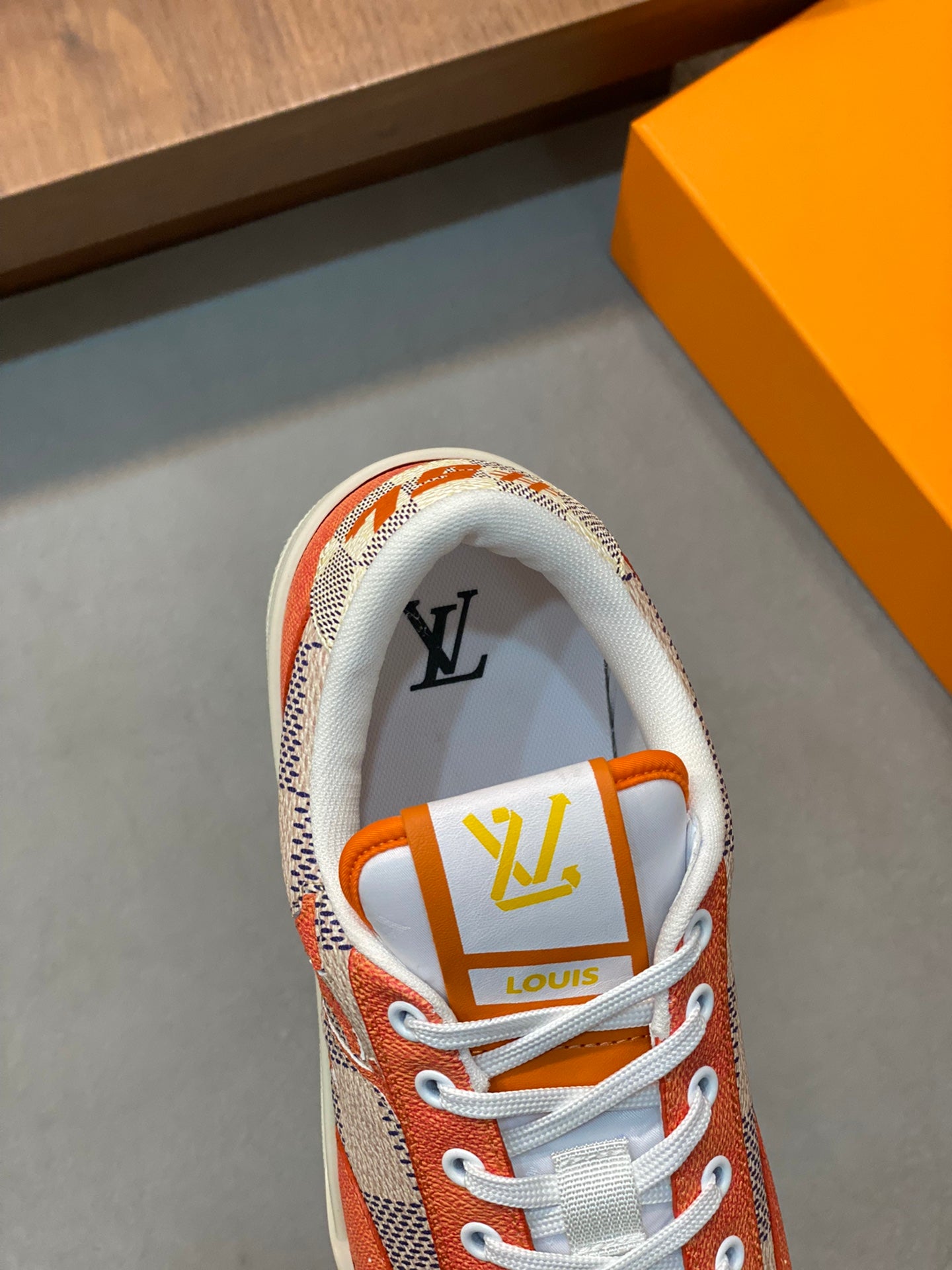 Louis Vuitton Low-Top Retro Casual Sneakers | High-Fidelity 98% Authentic Replica | Sizes EU 38–45 / US 5–11