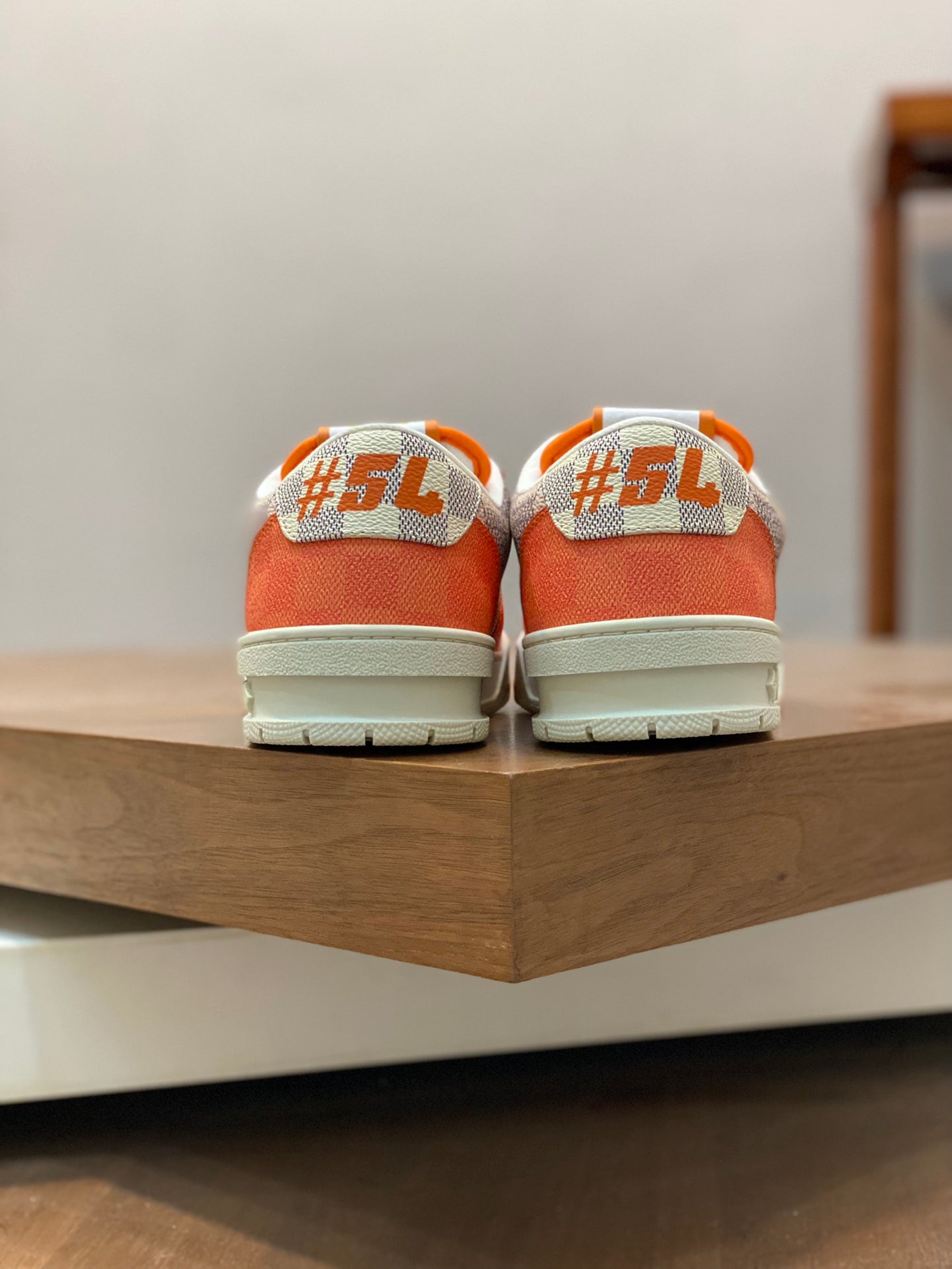 Louis Vuitton Low-Top Retro Casual Sneakers | High-Fidelity 98% Authentic Replica | Sizes EU 38–45 / US 5–11