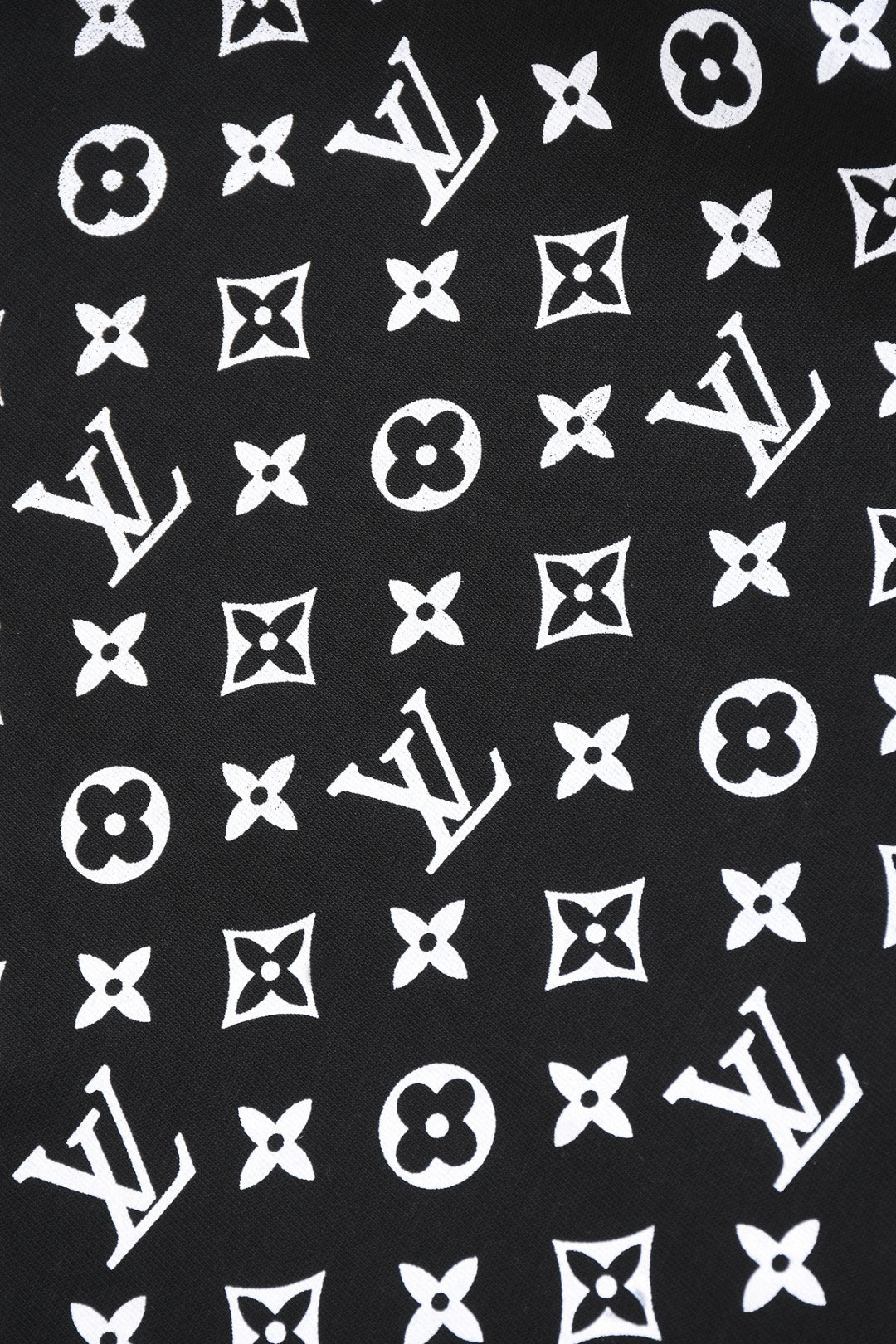 Louis Vuitton 25SS Classic Monogram Gradient Full-Print Cotton T-Shirt – White / Black / Gray / Green / Blue, XS-L