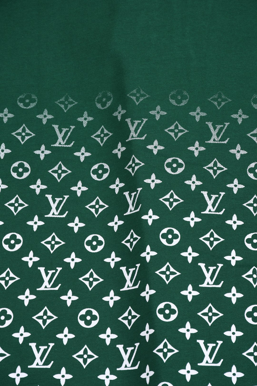 Louis Vuitton 25SS Classic Gradient Monogram Full-Print Cotton T-Shirt – White / Black / Gray / Green / Blue, XS-L
