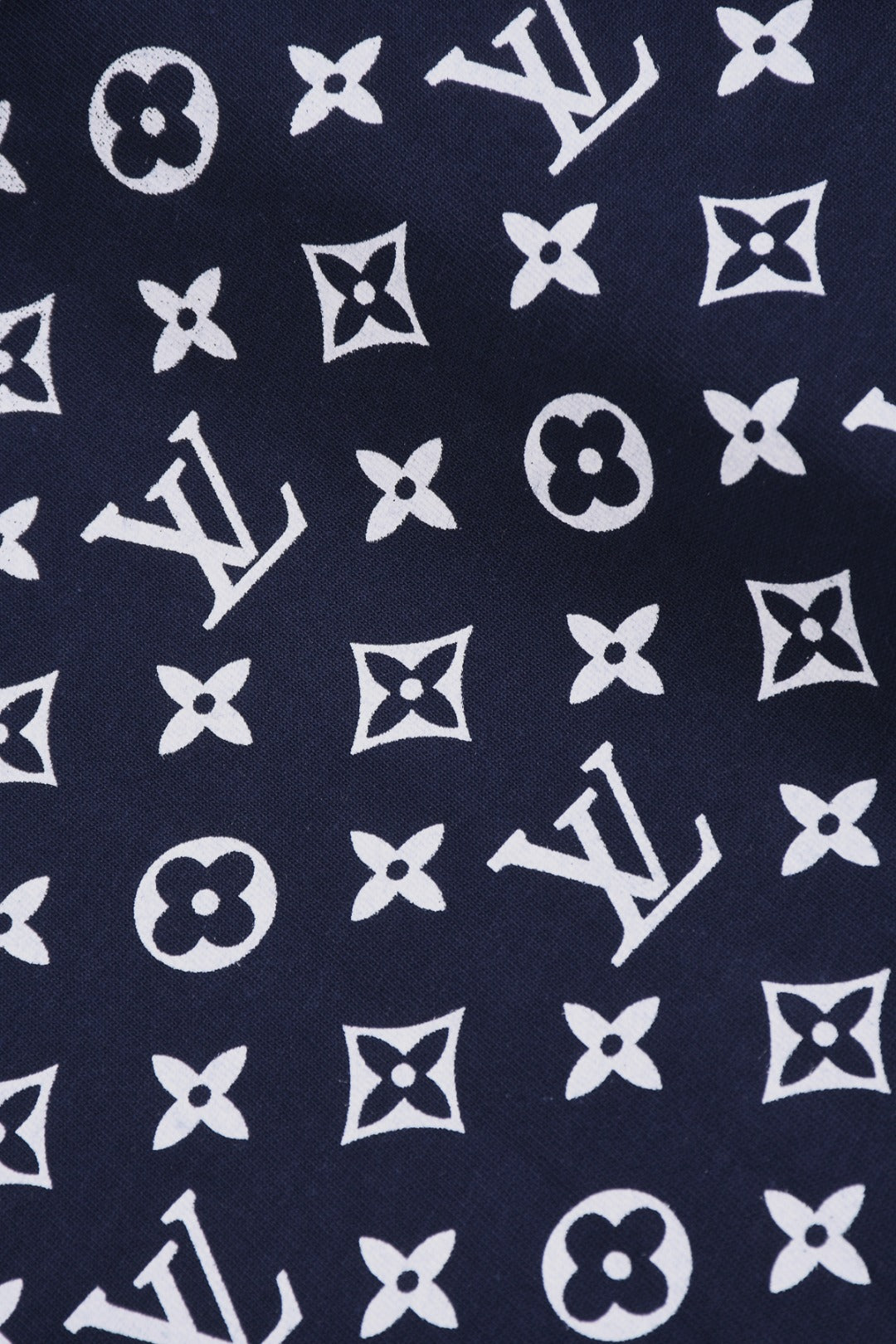 Louis Vuitton 25SS Classic Gradient Monogram Full-Print Cotton T-Shirt – White / Black / Gray / Green / Blue, XS-L
