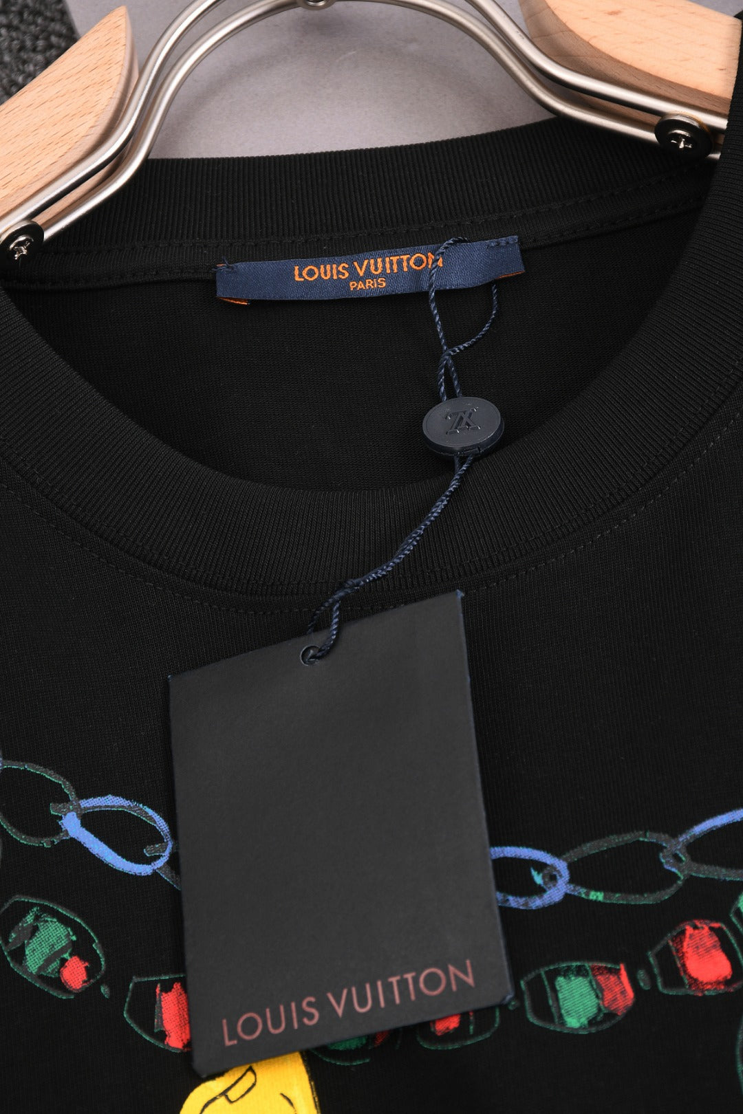 Louis Vuitton 25SS Classic Pendant Necklace Round Neck Short Sleeve Cotton T-Shirt – White / Black, XS-L