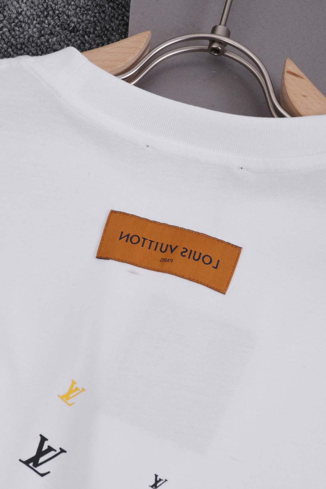 Louis Vuitton 25SS Allover Mini Monogram Logo Cotton T-Shirt – White / Black, XS-L