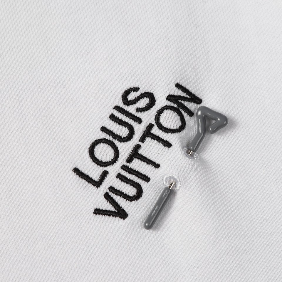 Louis Vuitton 2024FW Embroidered LV Pin Logo Cotton T-Shirt – White / Black, XS-L, Unisex
