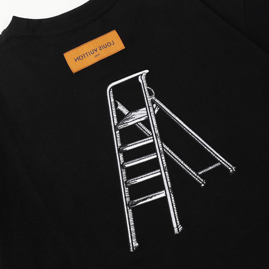 Louis Vuitton 2023 Summer P358 Hammer Ladder Nail Embroidered Cotton T-Shirt – White / Black, XS-L, Unisex