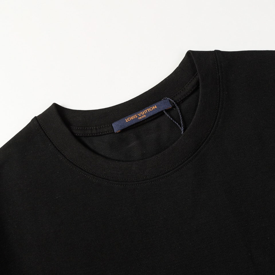 Louis Vuitton P358 2024FW Embroidered LV Pin Detail Cotton T-Shirt – White / Black, XS-L, Unisex