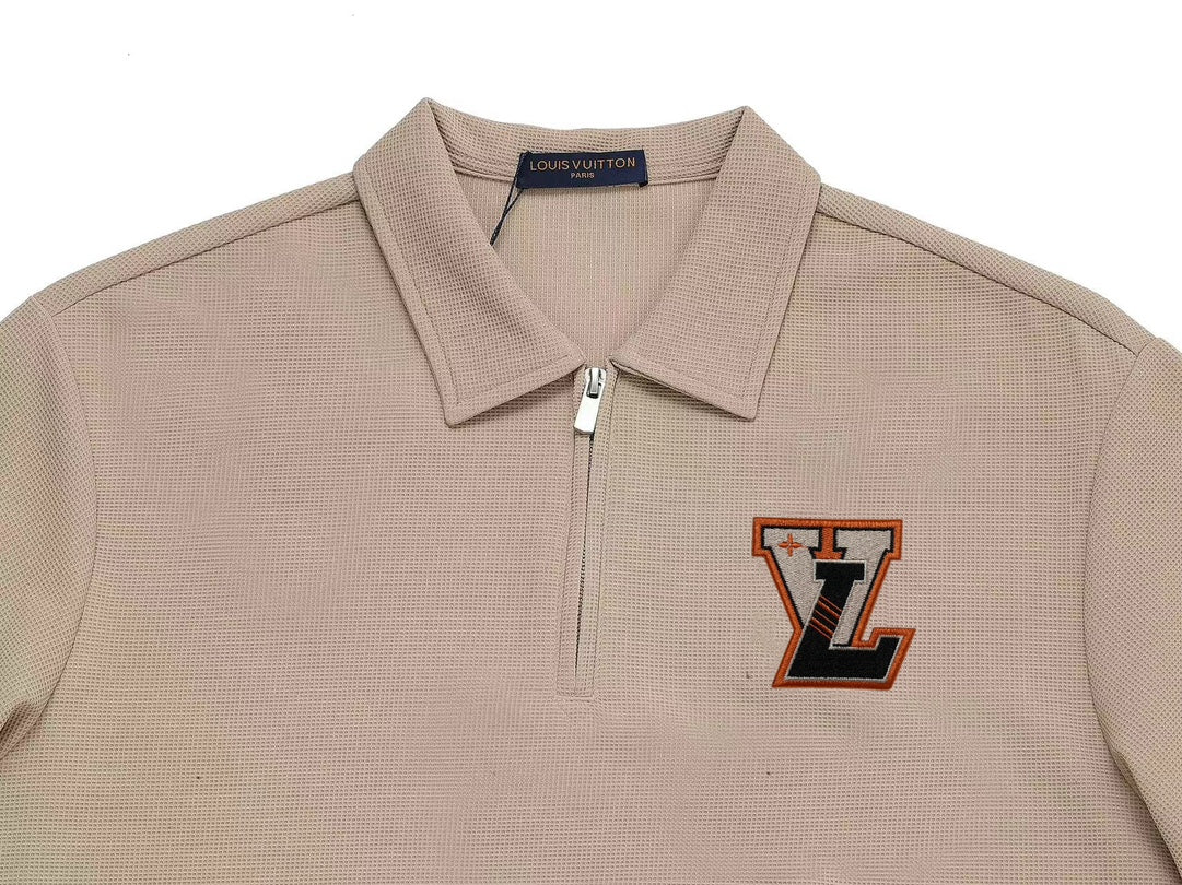 Louis Vuitton P368 Relaxed Fit Waffle-Knit Polo with Two-Tone Sleeve Detail – M-3XL, Unisex