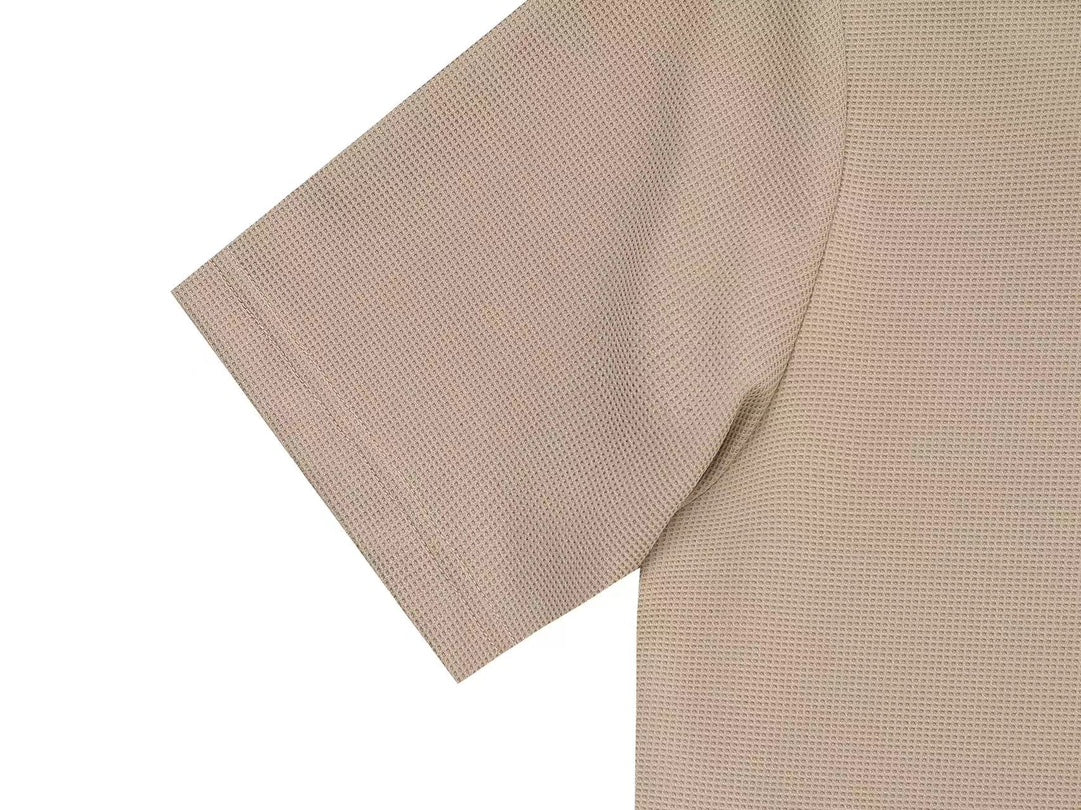 Louis Vuitton P368 Relaxed Fit Waffle-Knit Polo with Two-Tone Sleeve Detail – M-3XL, Unisex