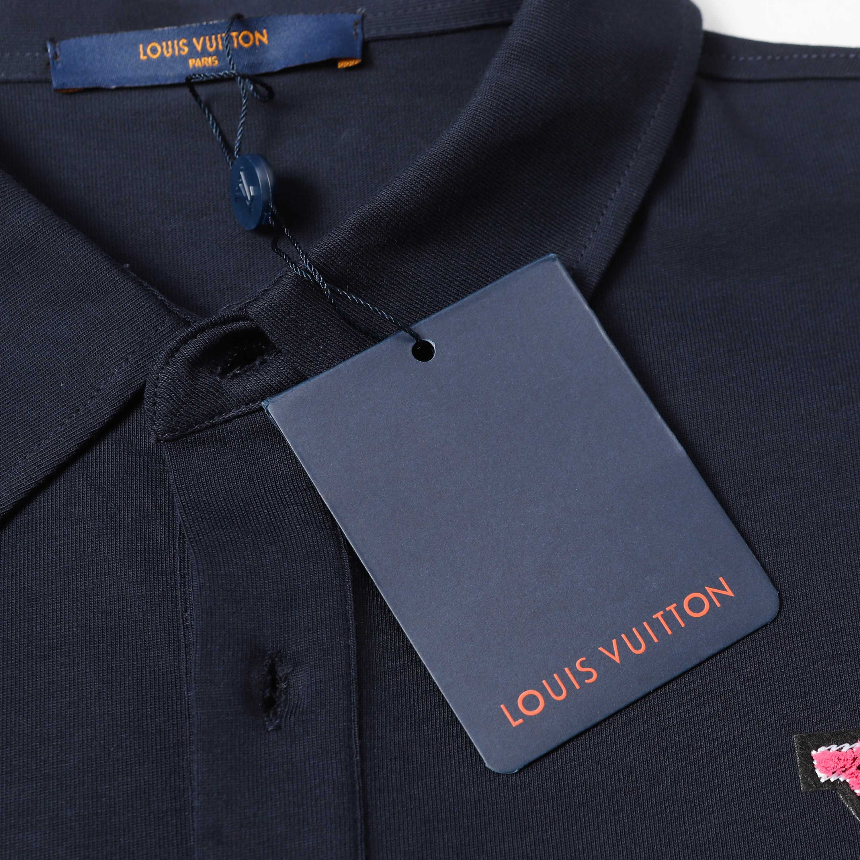 Louis Vuitton P368 25SS Camouflage Terry Embroidered LV Polo – S-XXL, Unisex