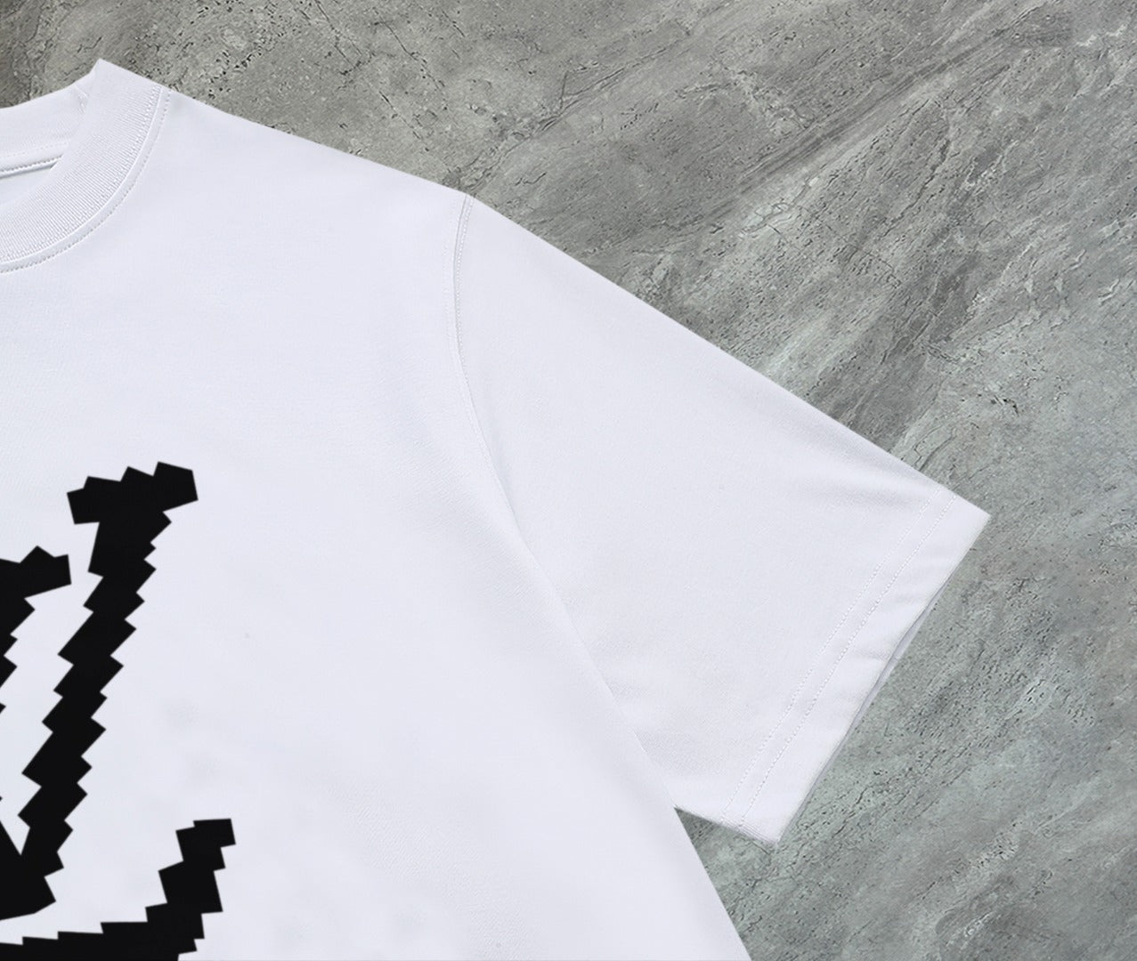 Louis Vuitton 2025 Premium Crew Neck T-Shirt – Unisex, S-2XL, Embroidered Sleeve Detail