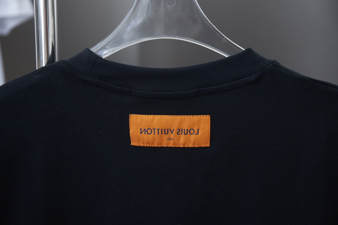 Louis Vuitton 25SS Early Spring Cloud Embroidered Logo T-Shirt – Unisex Cotton Tee, Black/White (S–XL)