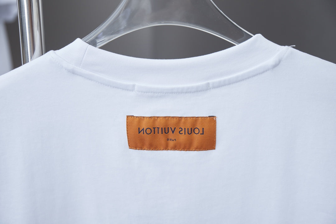 Louis Vuitton 25SS Early Spring Cloud Embroidered Logo T-Shirt – Unisex Cotton Tee, Black/White (S–XL)