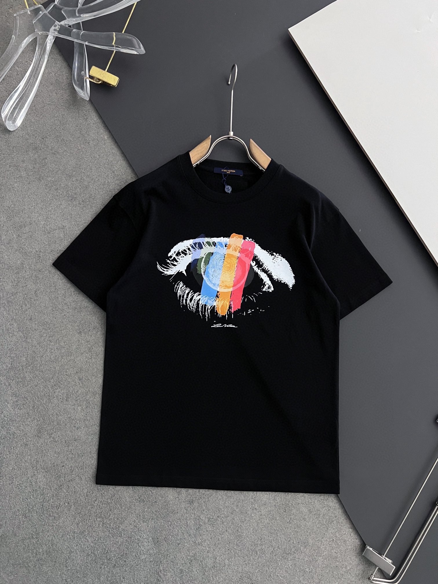 Louis Vuitton 25SS Summer Crewneck T-Shirt – Heavyweight Cotton, Slim Fit, Unisex (M–3XL), Off-White/Black