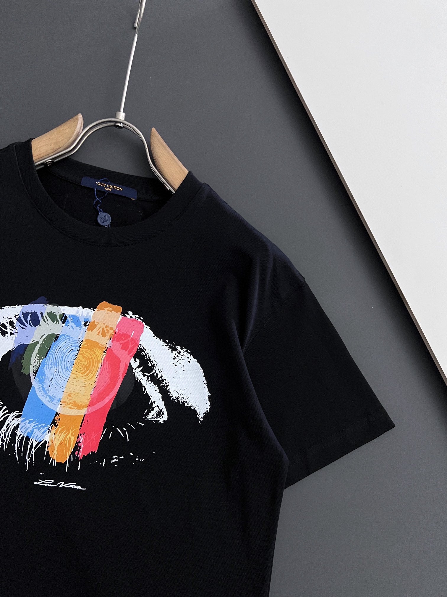 Louis Vuitton 25SS Summer Crewneck T-Shirt – Heavyweight Cotton, Slim Fit, Unisex (M–3XL), Off-White/Black