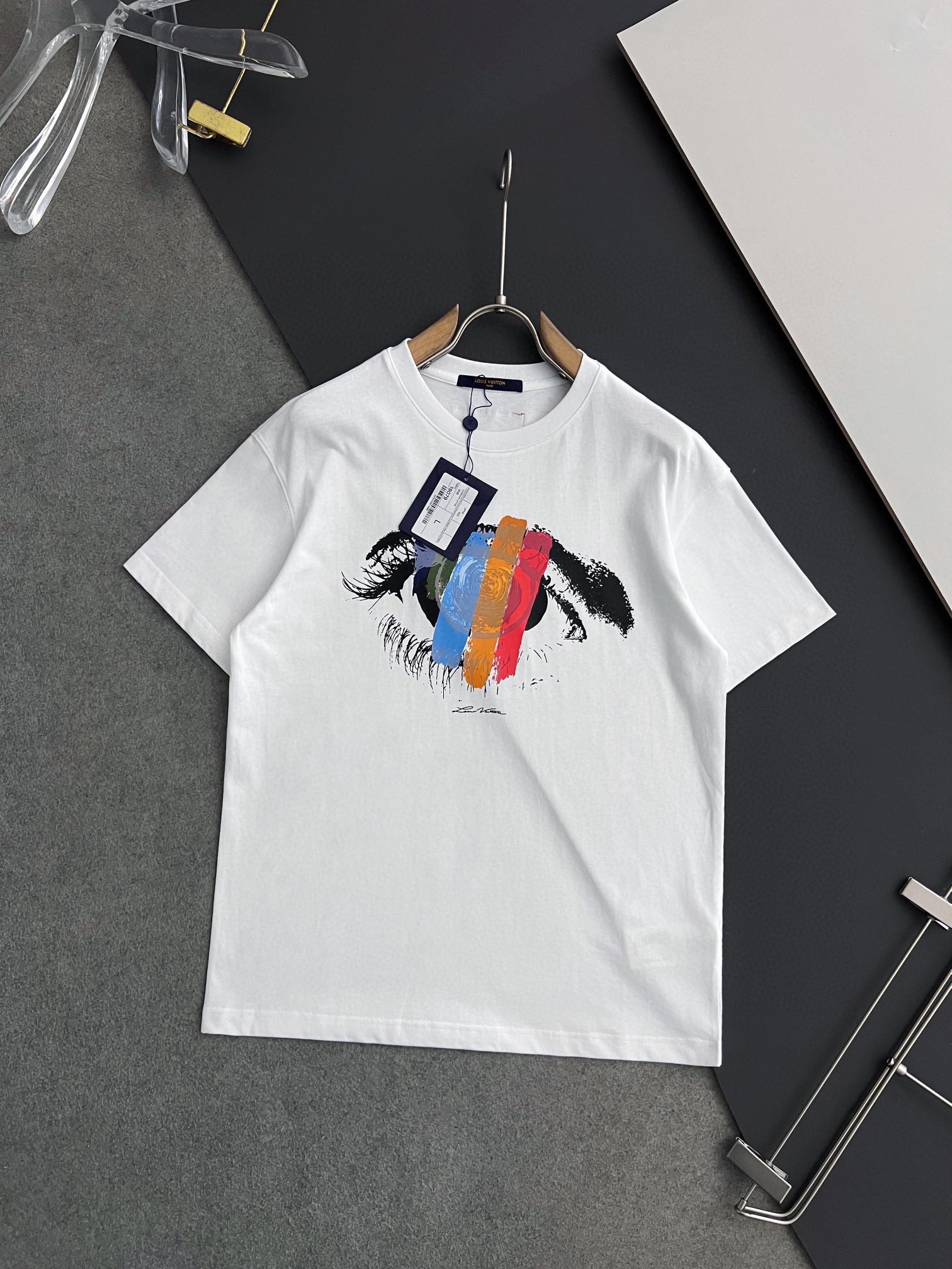 Louis Vuitton 25SS Summer Crewneck T-Shirt – Heavyweight Cotton, Slim Fit, Unisex (M–3XL), Off-White/Black