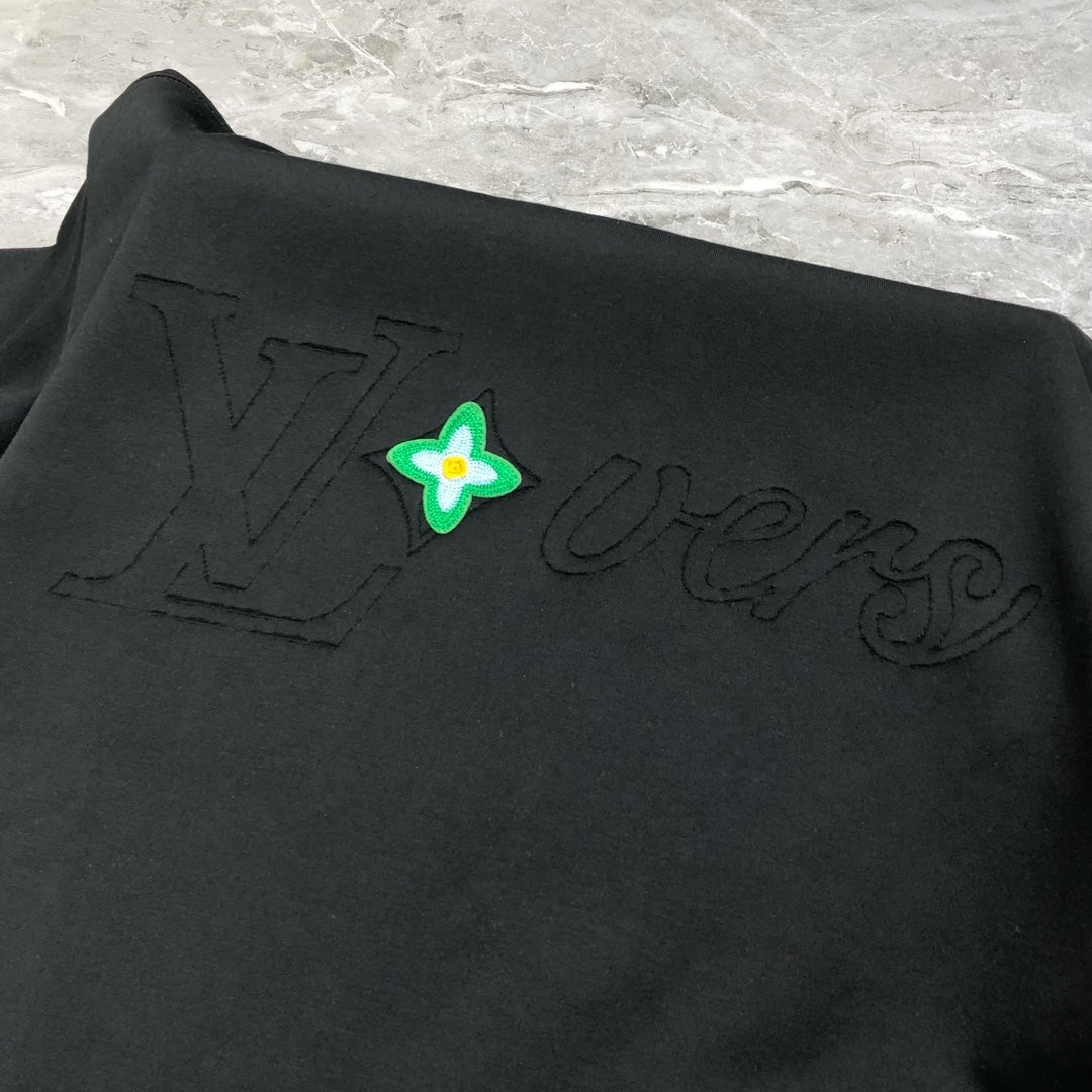 Louis Vuitton 2024 SS Men’s Crewneck T-Shirt – Premium Cotton, Cut-Burned Embroidered LV Logo, Oversized OS Fit (S–3XL), Black/White/Green/Orange