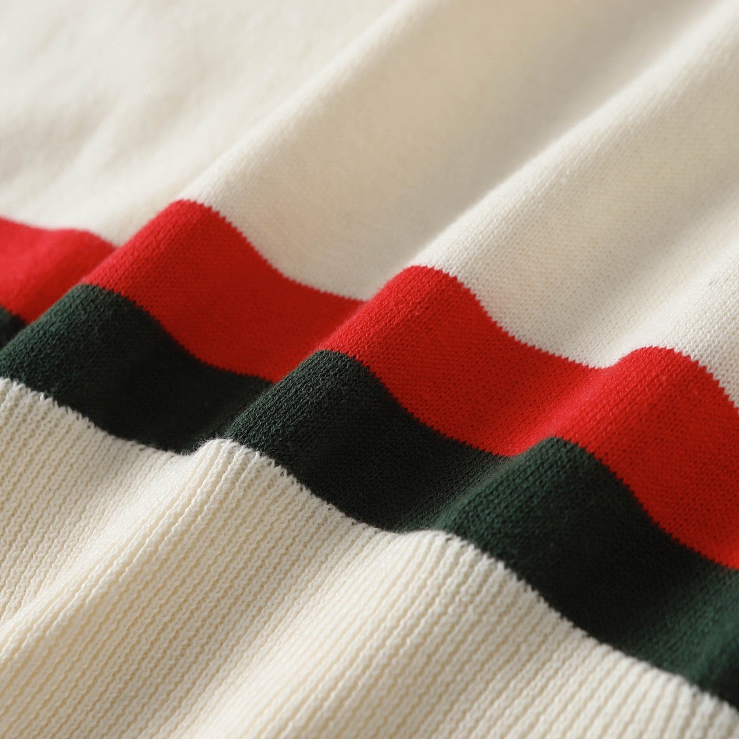 GUCCI Embroidered Logo Polo Knit Crewneck T-Shirt XS–L｜Unisex Premium Edition