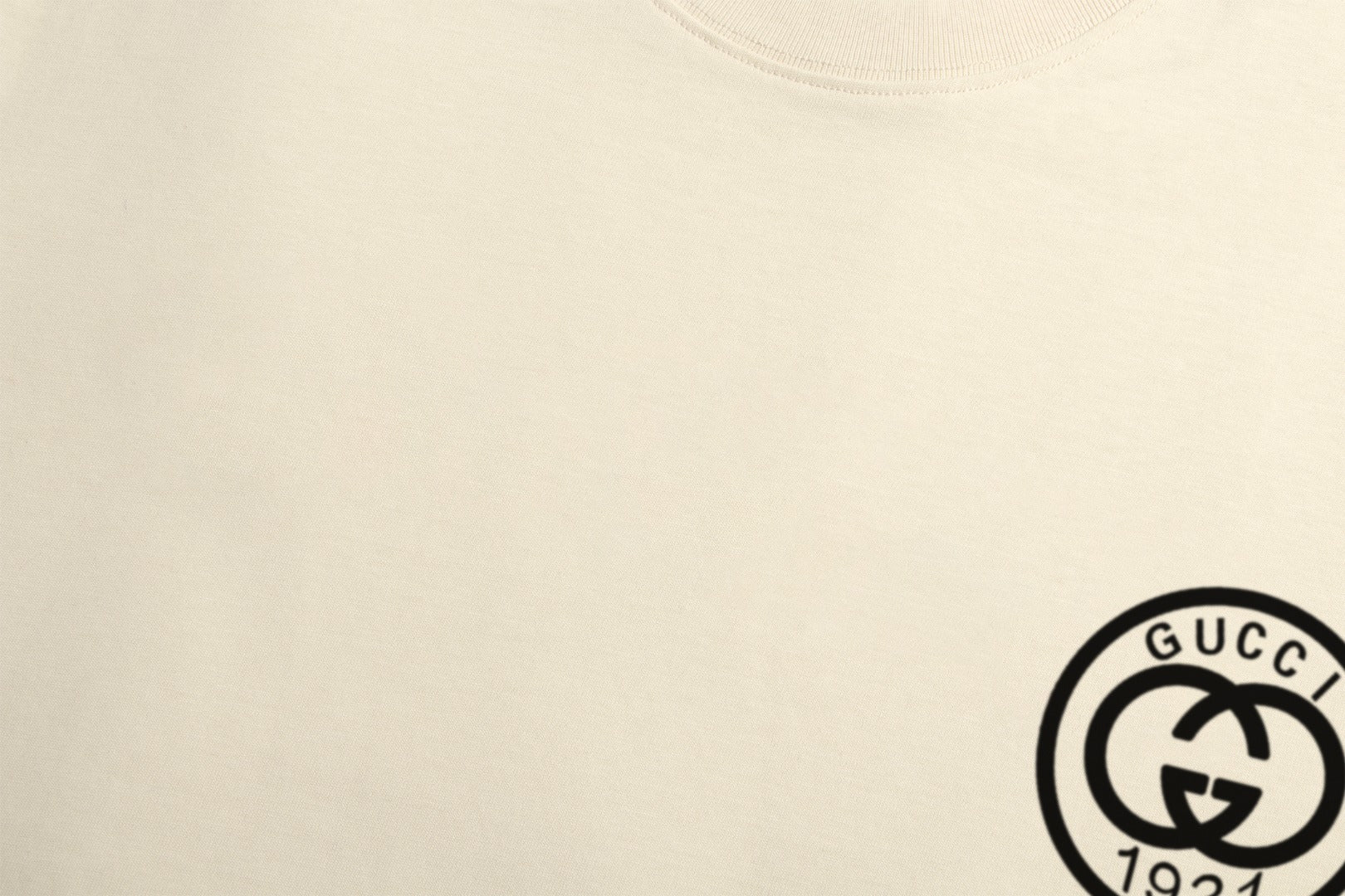 GUCCI 2024 Spring/Summer Double-Shoulder Logo T-Shirt Unisex S–XXL｜Exclusive New Arrival Premium Edition