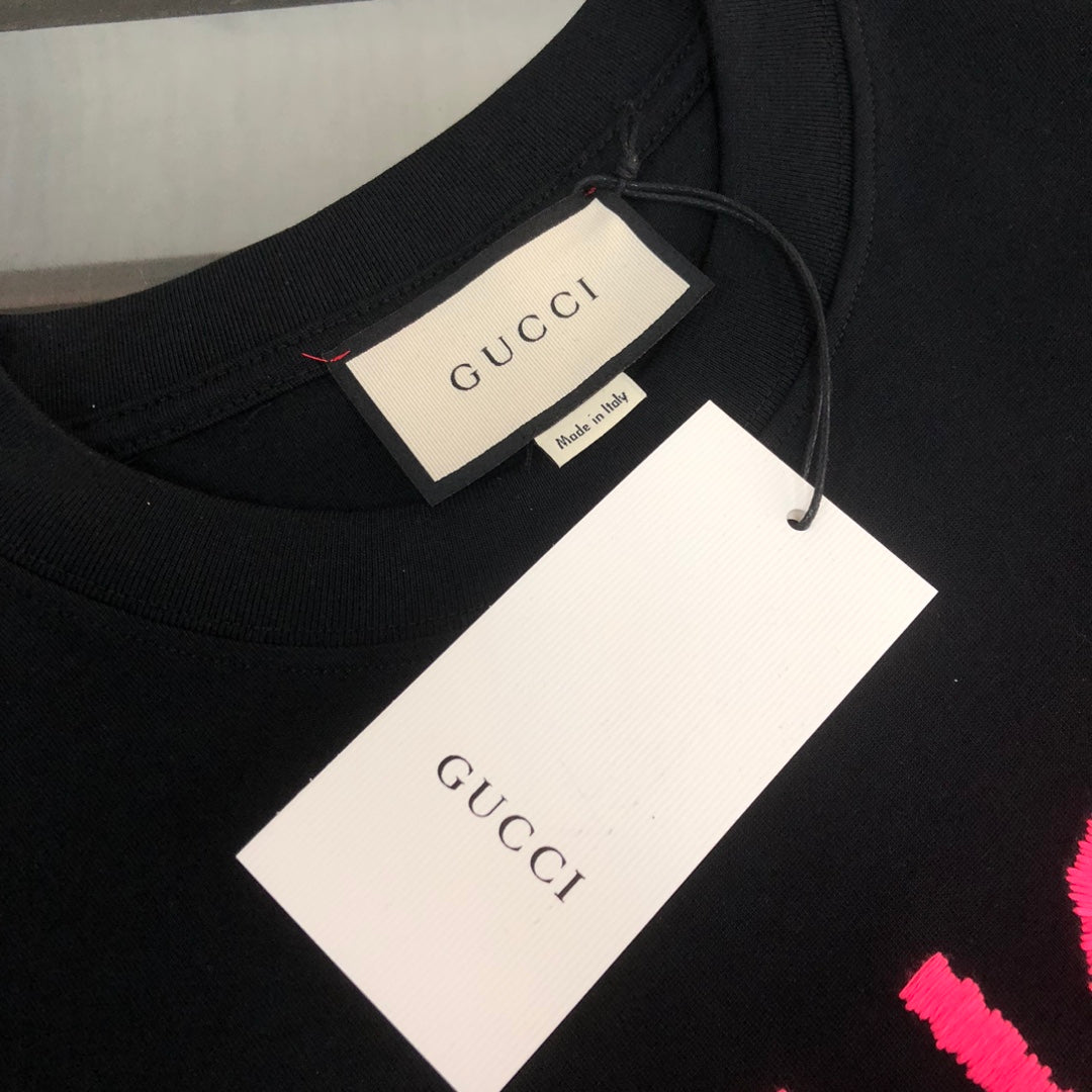 GUCCI Unisex 3D Embroidered Logo T-Shirt – 2024 Luxury Collection, Black, Sizes S–XXL