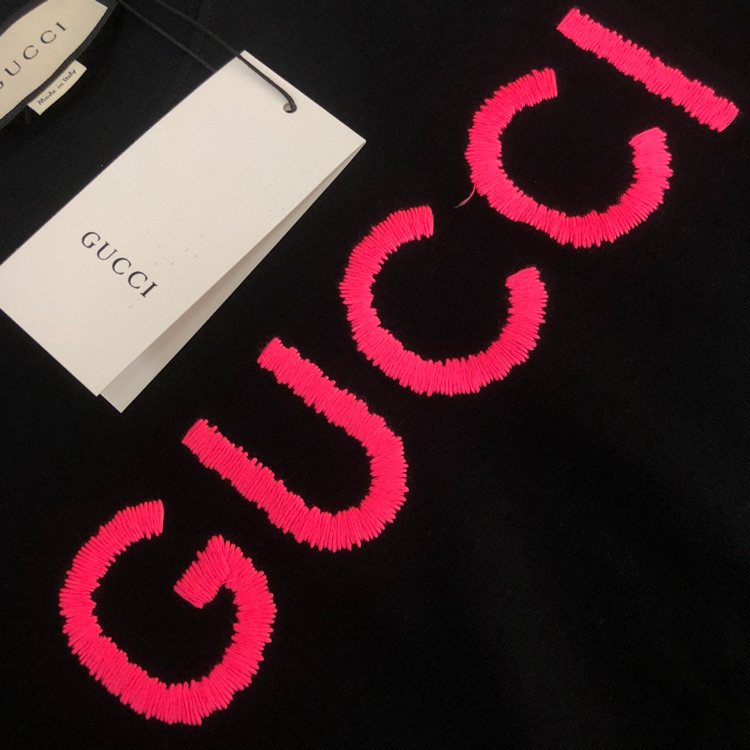 GUCCI Unisex 3D Embroidered Logo T-Shirt – 2024 Luxury Collection, Black, Sizes S–XXL