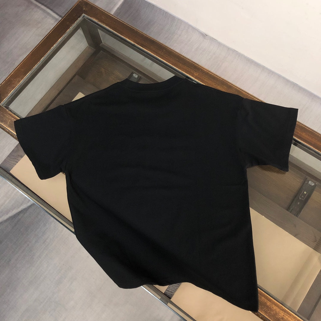 GUCCI Unisex 3D Embroidered Logo T-Shirt – 2024 Luxury Collection, Black, Sizes S–XXL