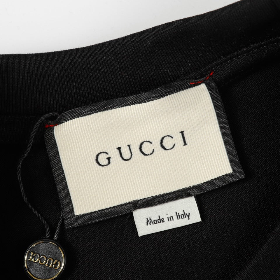 GUCCI Unisex Lightning Bolt Contrast Print T-Shirt – 2024 Luxury Collection, Beige/Black, Sizes XS–L