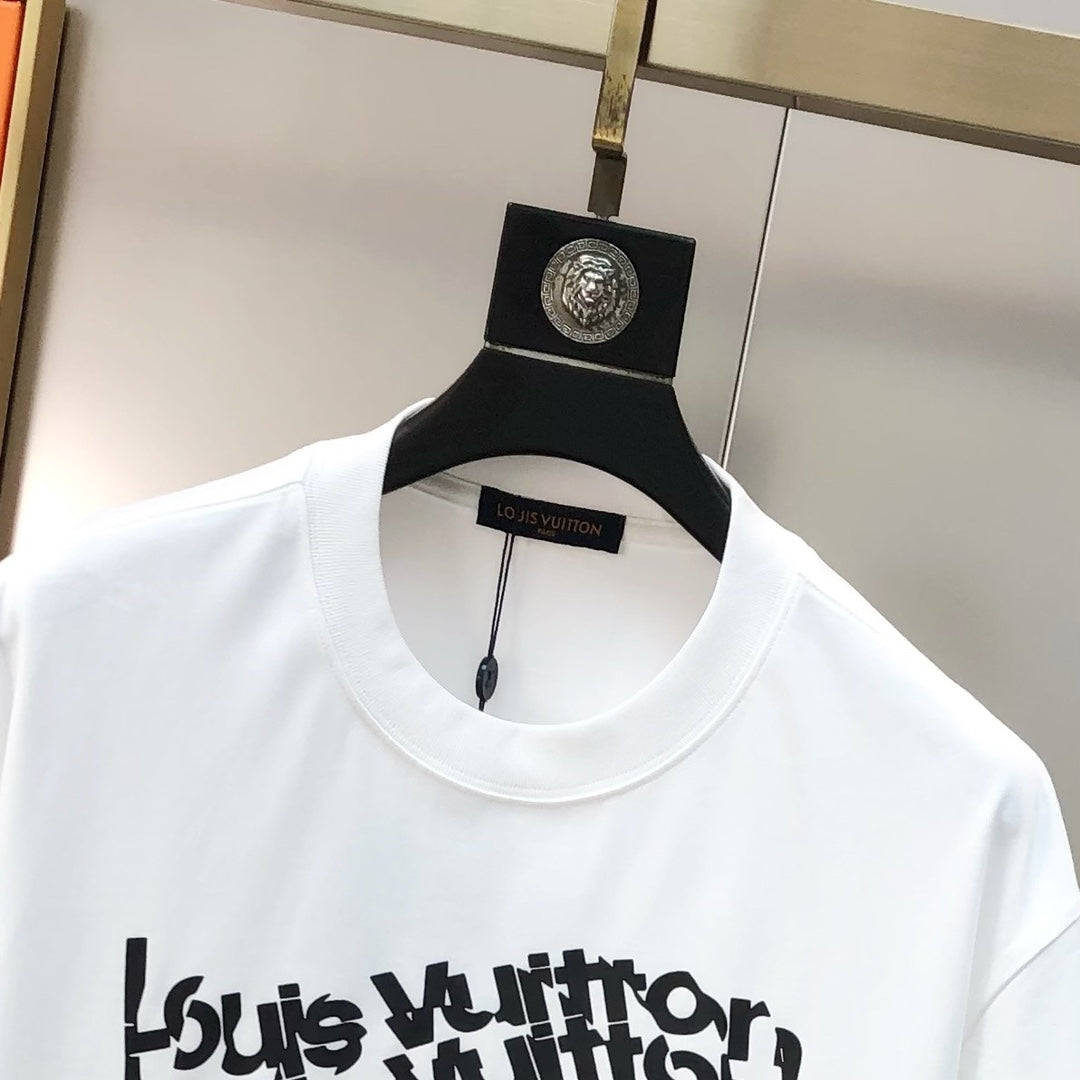Louis Vuitton 2024 Early Spring Men’s Crewneck T-Shirt – Premium Cotton, Front & Back Logo Print, Unisex (S–3XL)