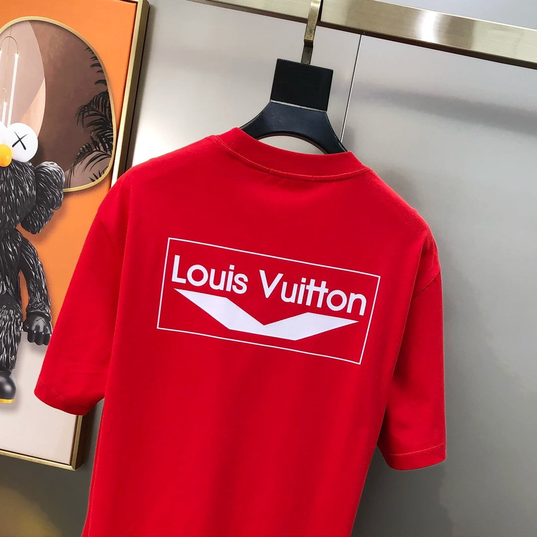 Louis Vuitton 2024 Early Spring Men’s Crewneck T-Shirt – Premium Cotton, Front & Back Logo Print, Oversized OS Fit (S–3XL)