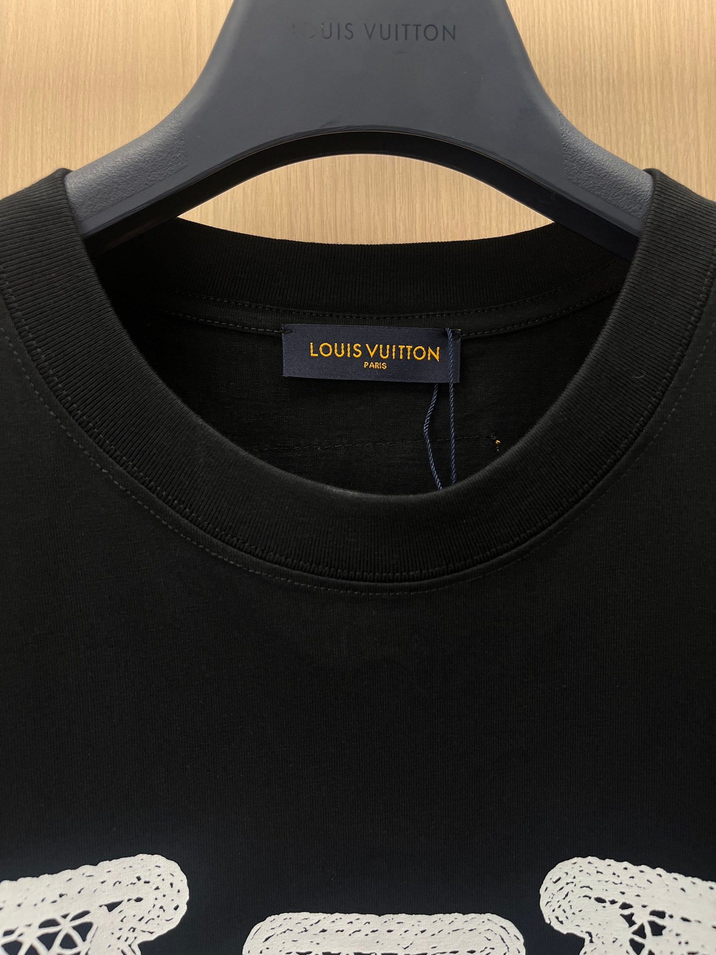 Louis Vuitton 24SS Early Spring Men & Women Crewneck T-Shirt – Premium 260g Cotton, Classic Logo Design
